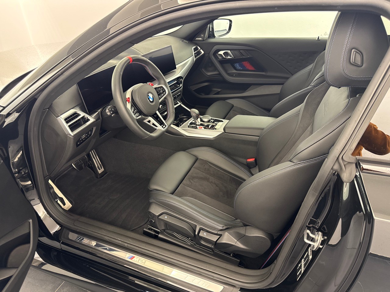 BMW M2 Steptronic-image-4