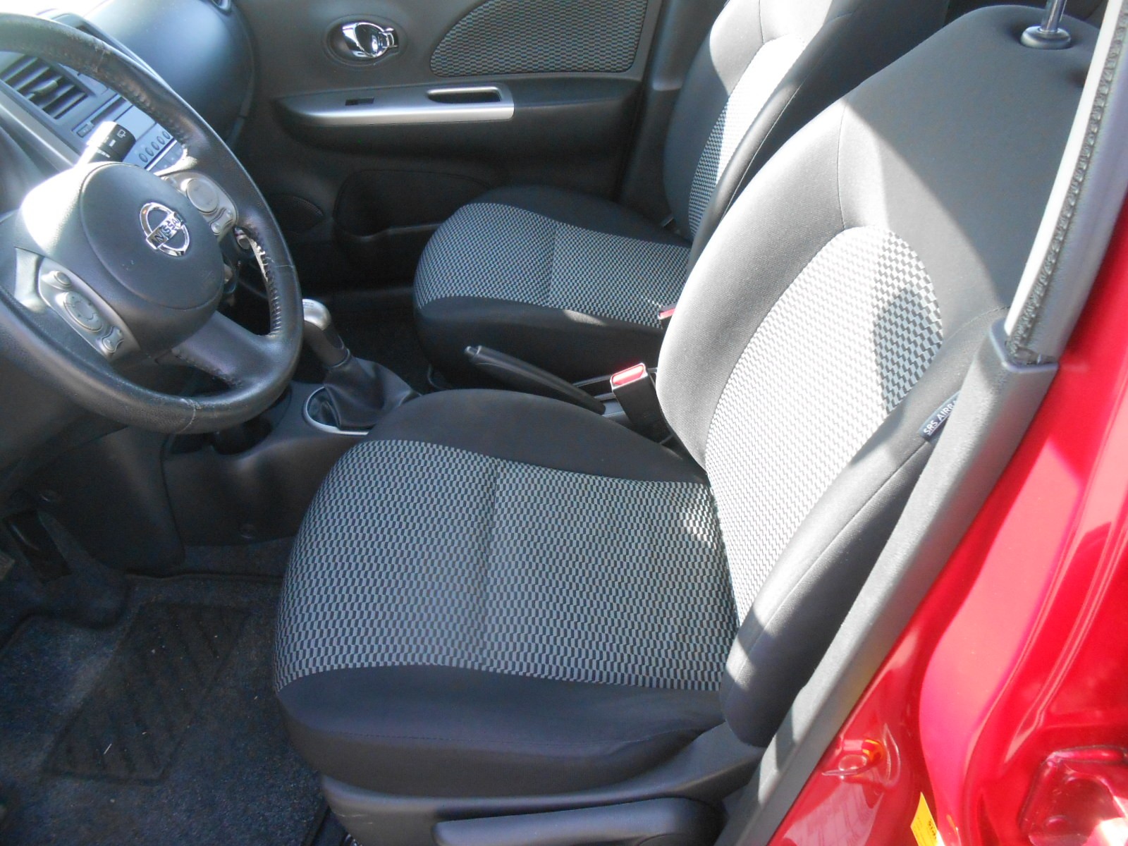 NISSAN Micra 1.2 tekna-image-8