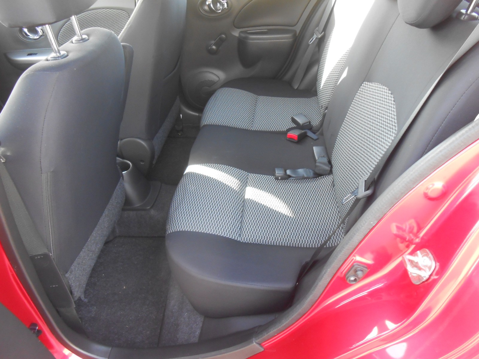 NISSAN Micra 1.2 tekna-image-9