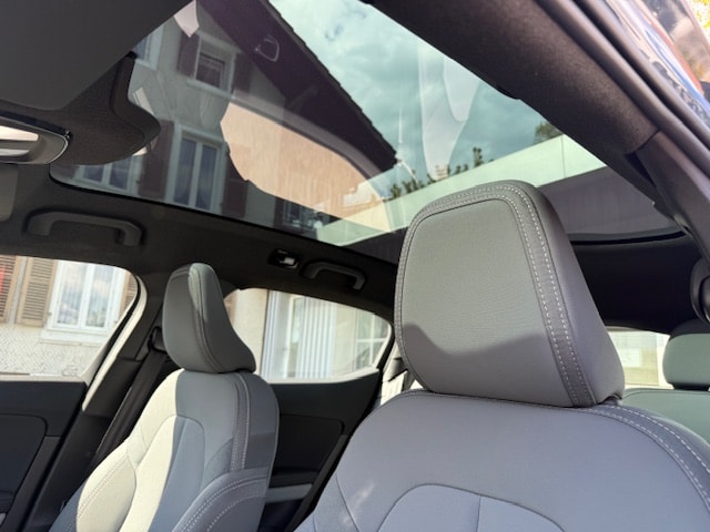 POLESTAR 2 Long Range Dual Motor-image-12