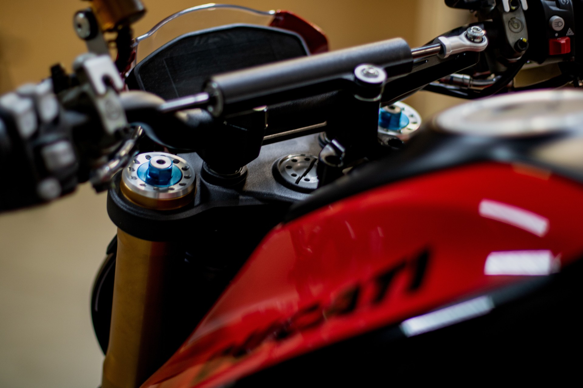 DUCATI Monster SP 937-image-8