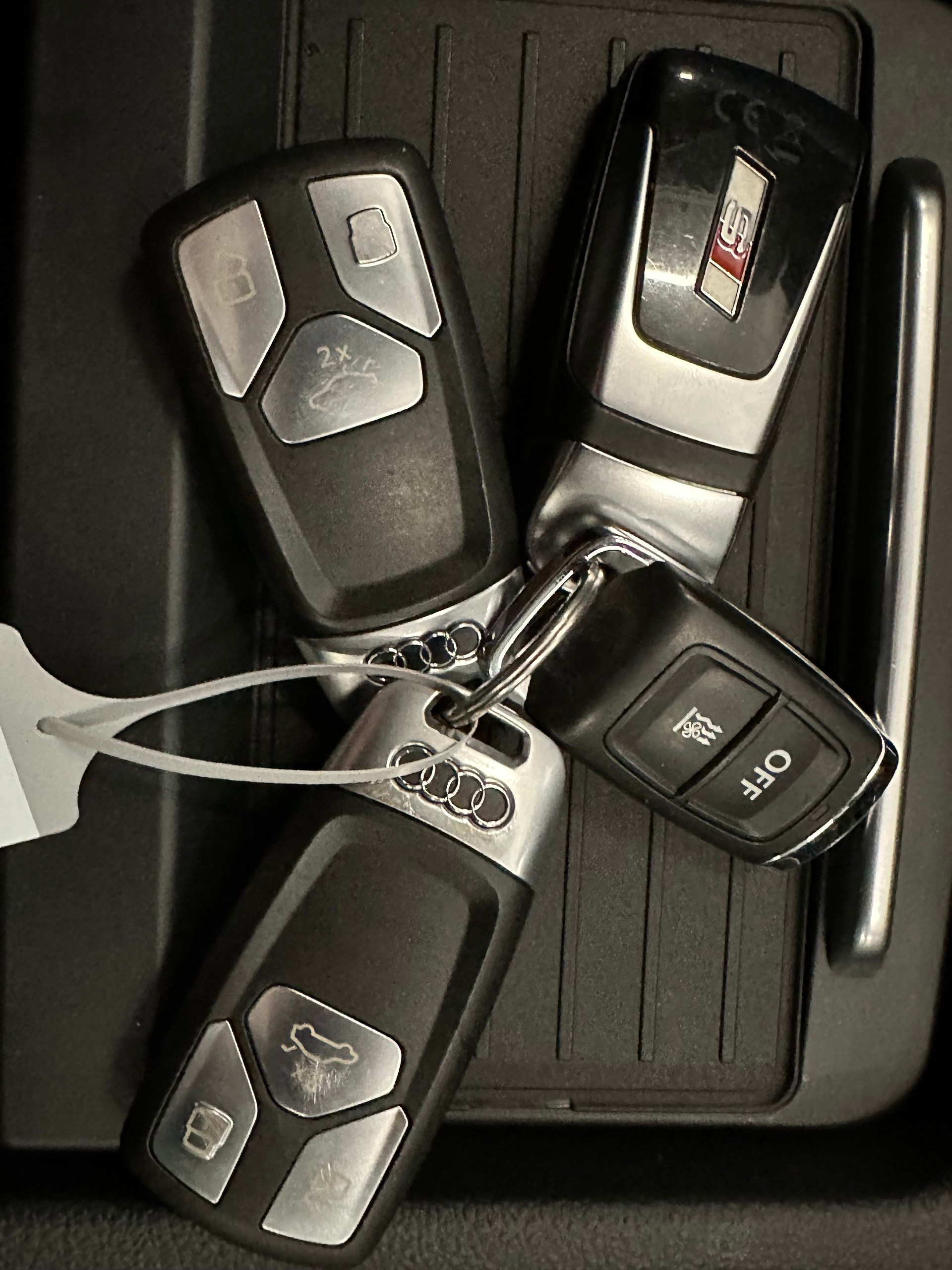 AUDI SQ5 TDI quattro tiptronic-image-41