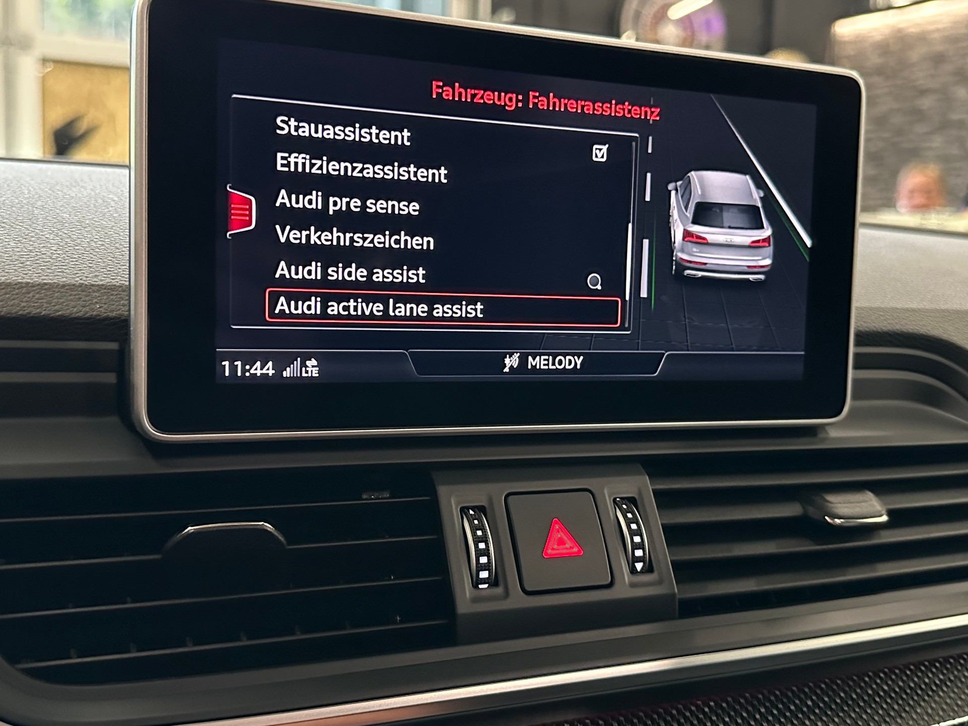 AUDI SQ5 TDI quattro tiptronic-image-35