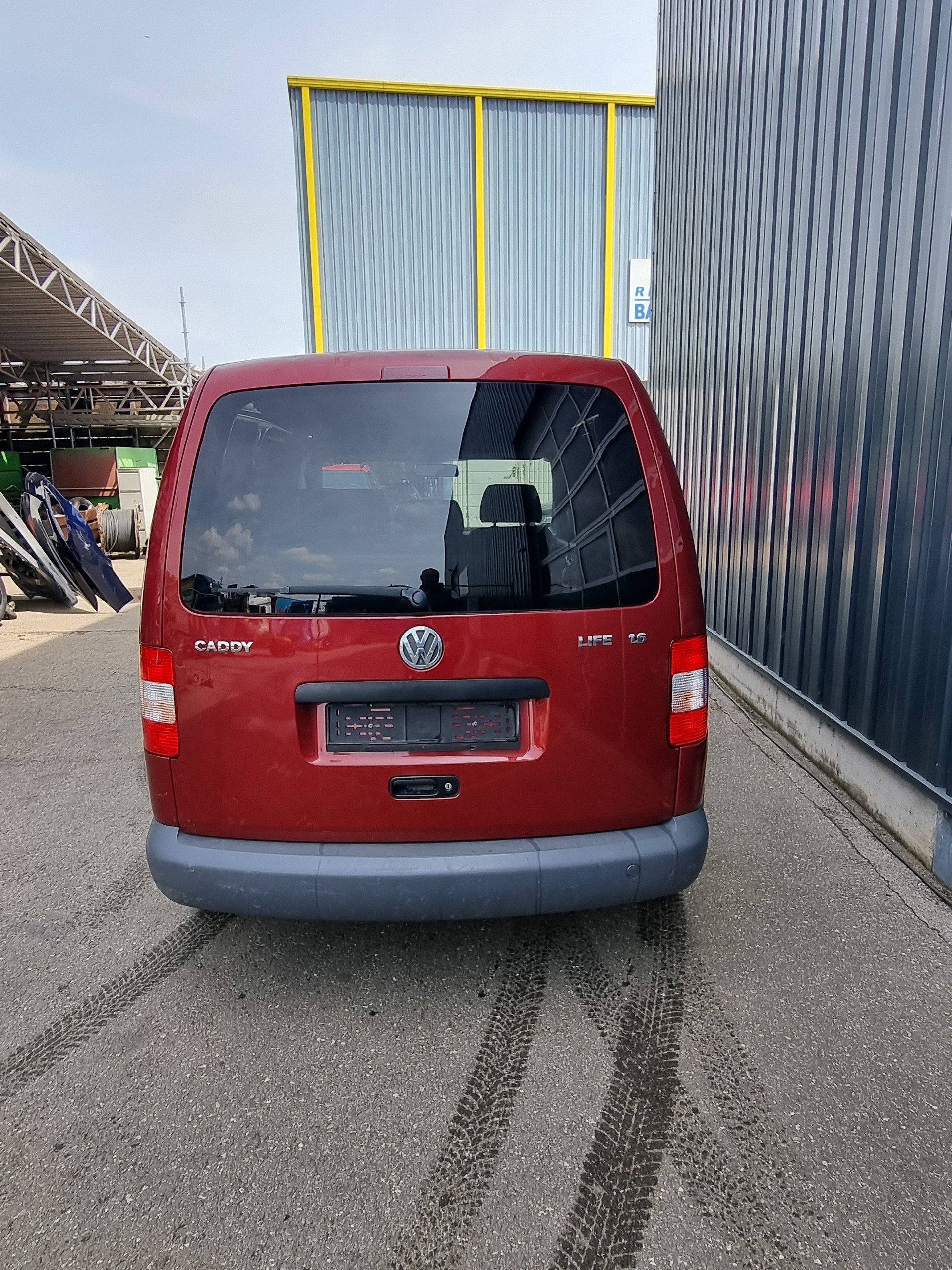 VW Caddy Life 1.6-image-5