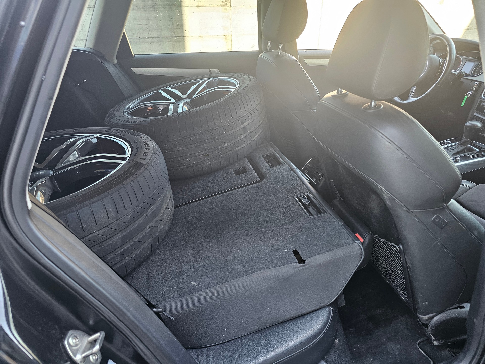 AUDI A4 allroad 3.0 TDI quattro S-tronic-image-12