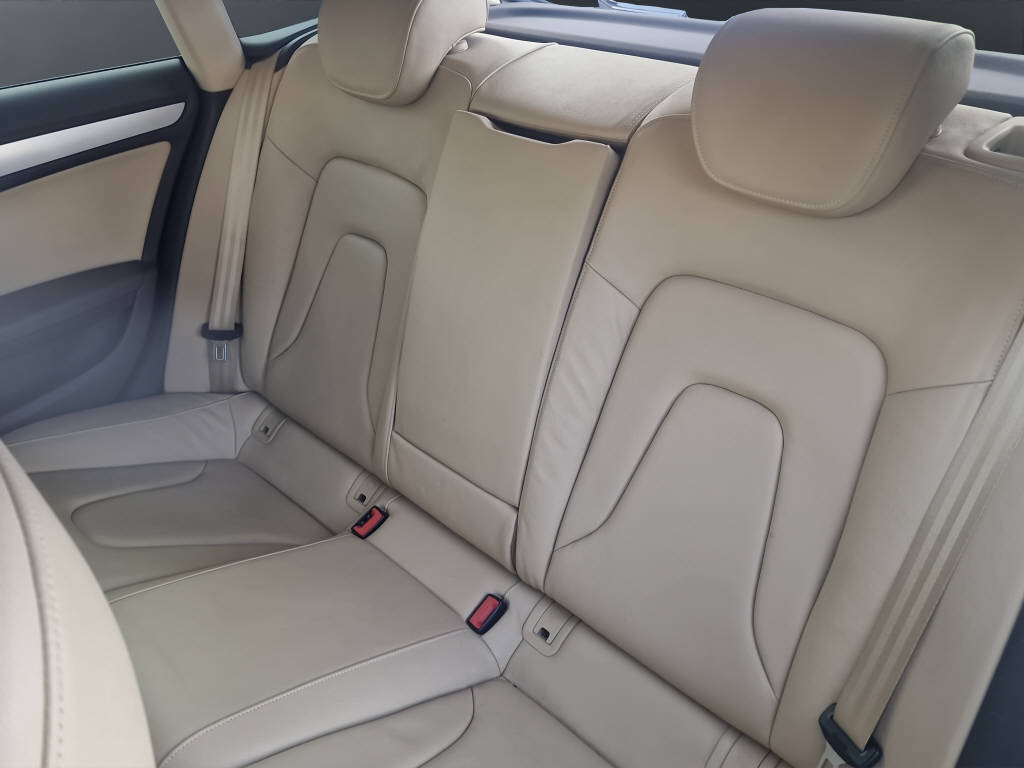 AUDI A5 Sportback 2.0 TFSI 211 M-Tronic-image-9