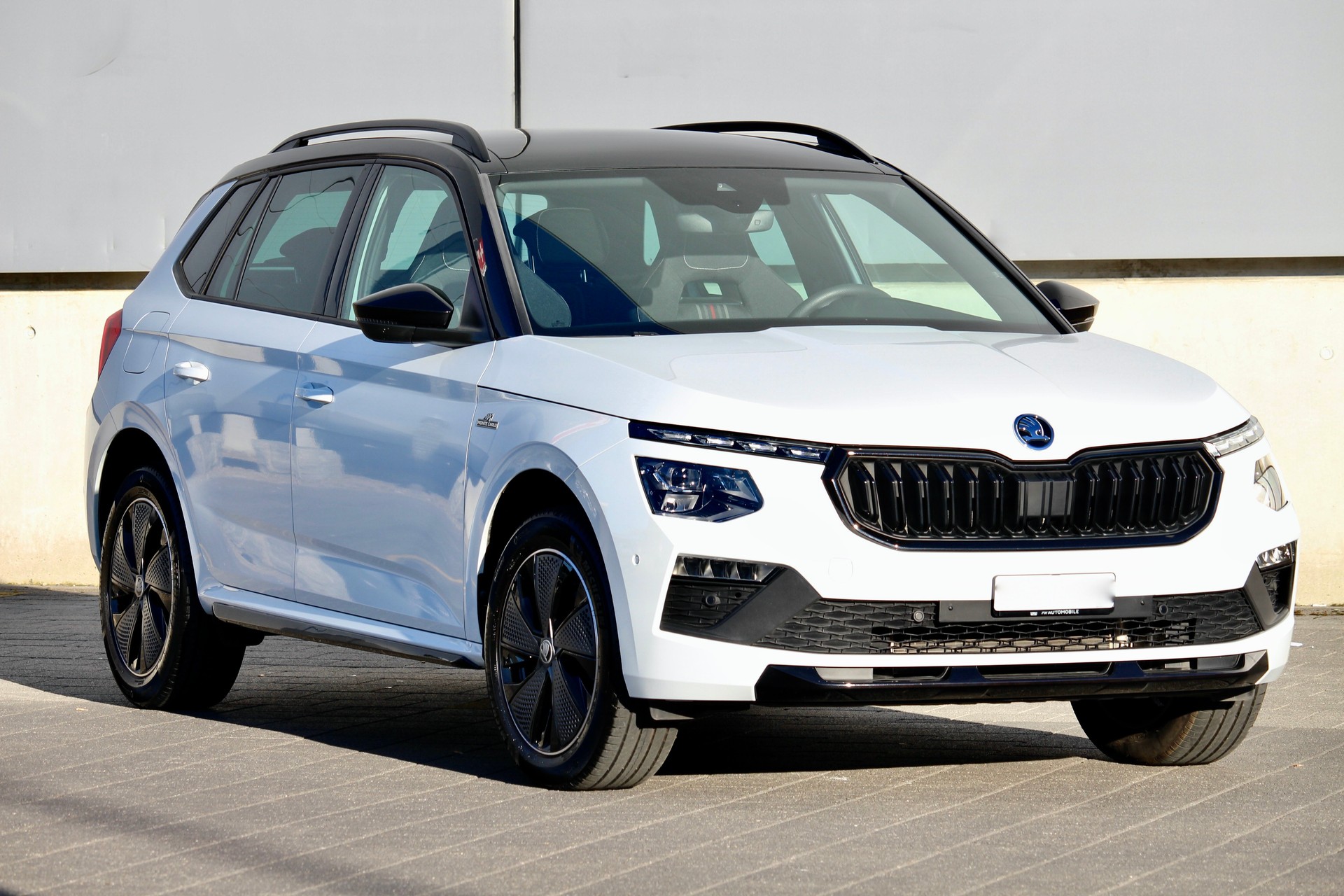 SKODA Kamiq 1.5 TSI Monte Carlo DSG 150PS *Facelift Model *Panorama-Glasdach *5 jahre Werks-Garantie *elektr. Heckklappe *elektr. AHK