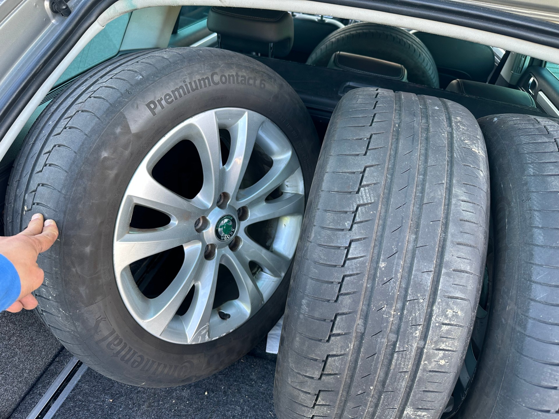 SKODA Superb Combi 2.0 TDi Elegance 4x4 DSG-image-11