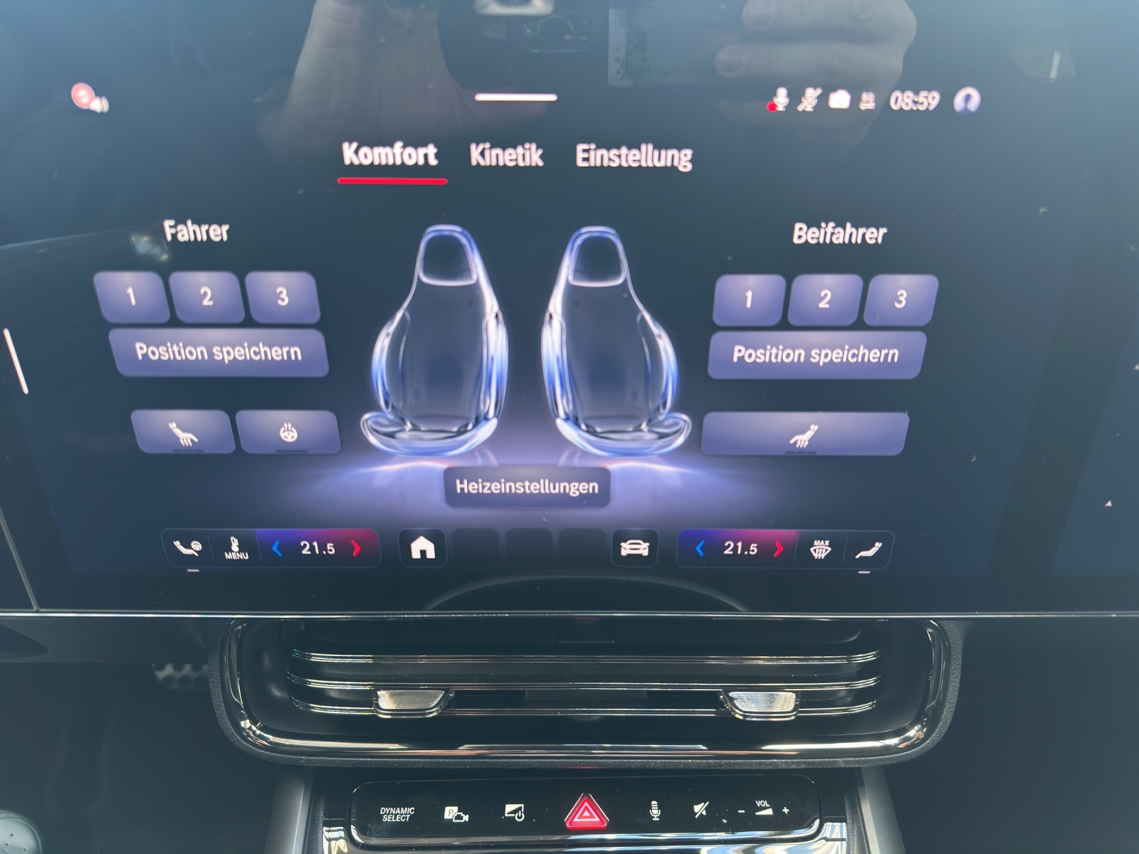 MERCEDES-BENZ CLA 220 8G-DCT 4Matic-image-12