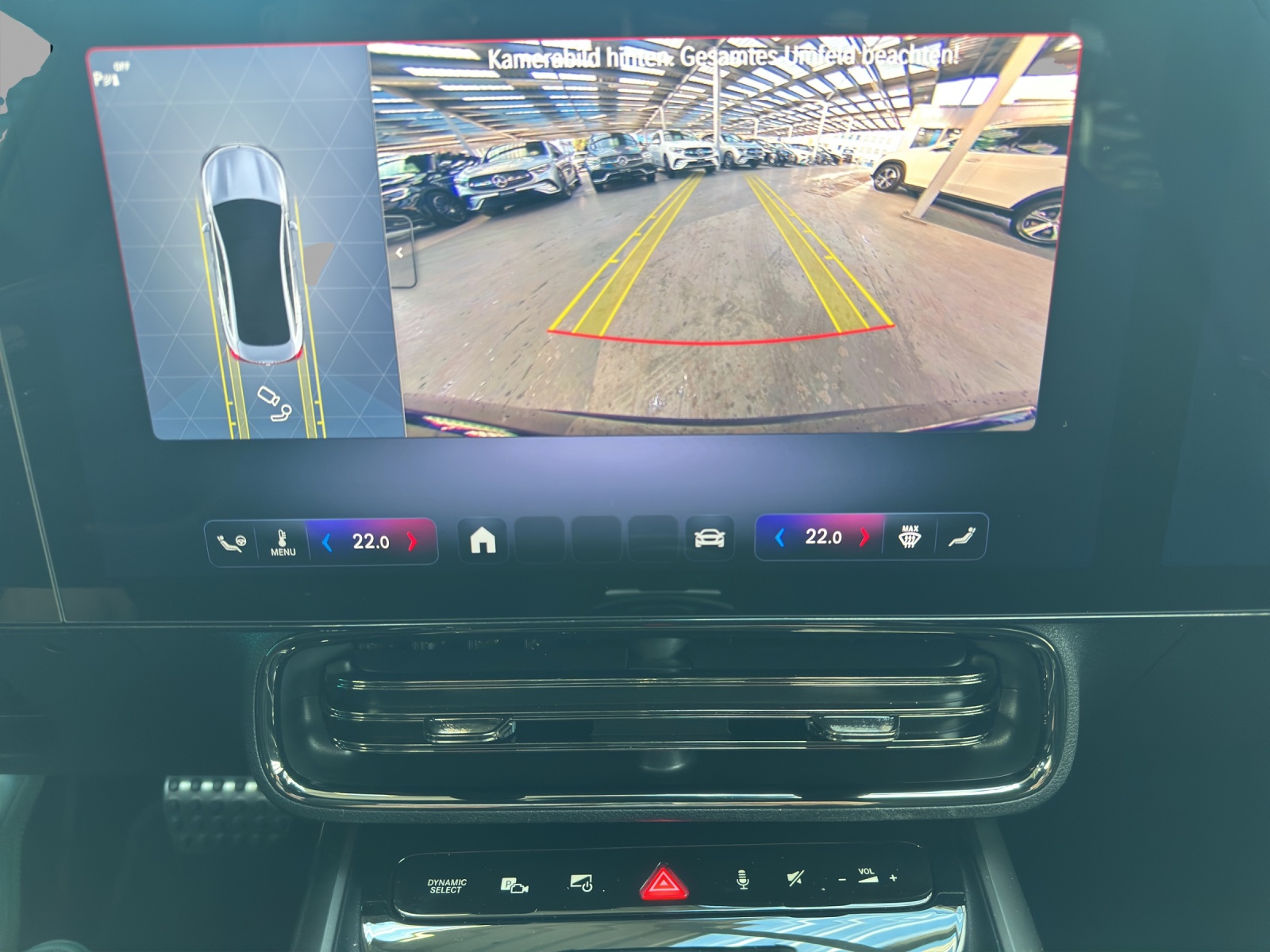 MERCEDES-BENZ CLA 220 8G-DCT 4Matic-image-11