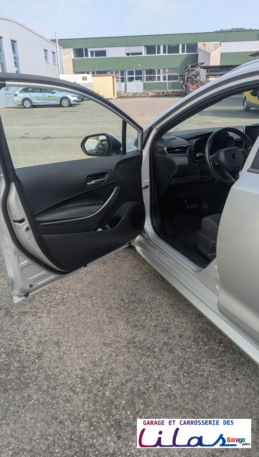 SUZUKI Swace 1.8 Hybrid Compact+ E-CVT-image-14