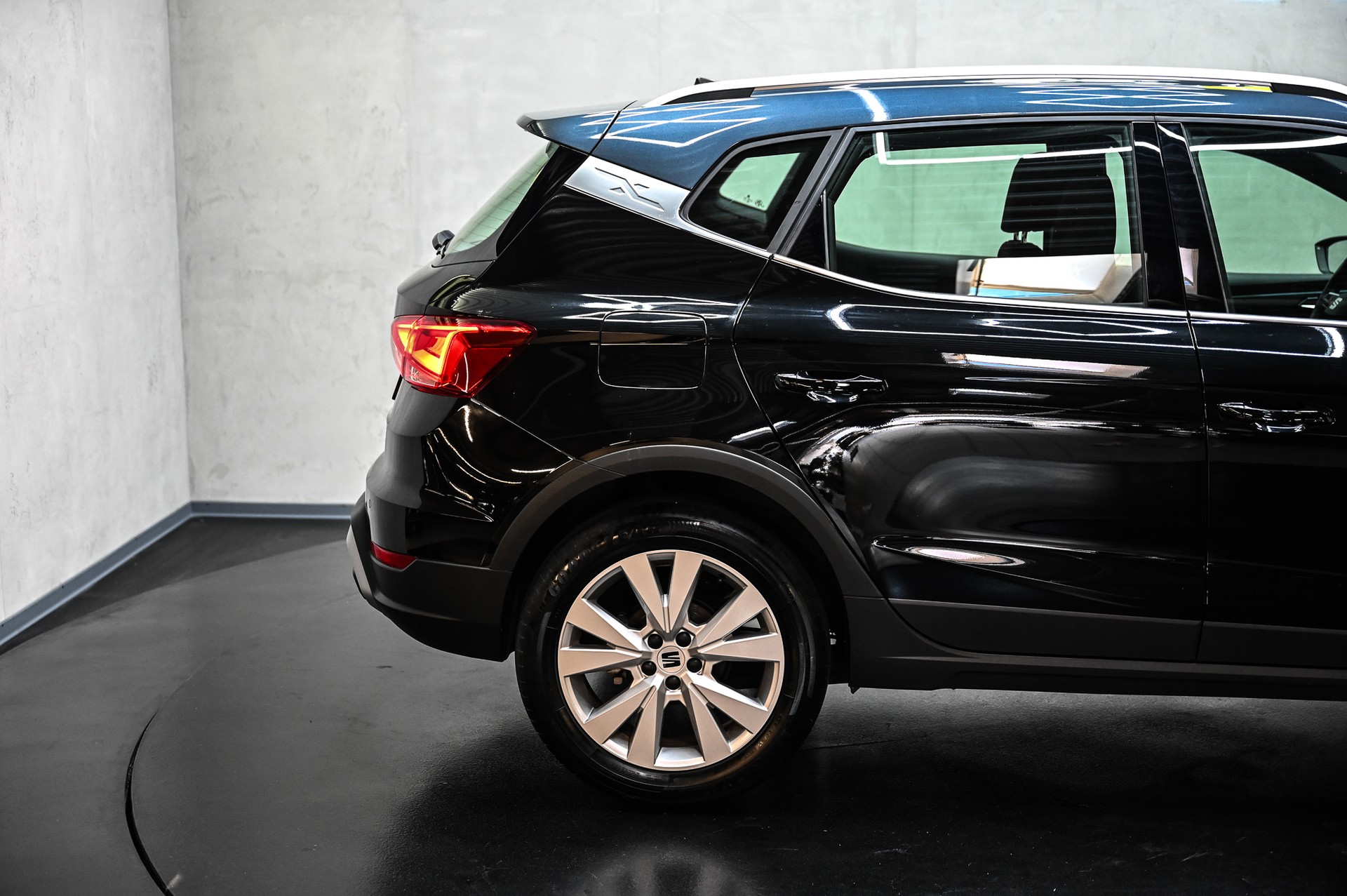 SEAT Arona 1.0 TSI 110 Style DSG-image-13