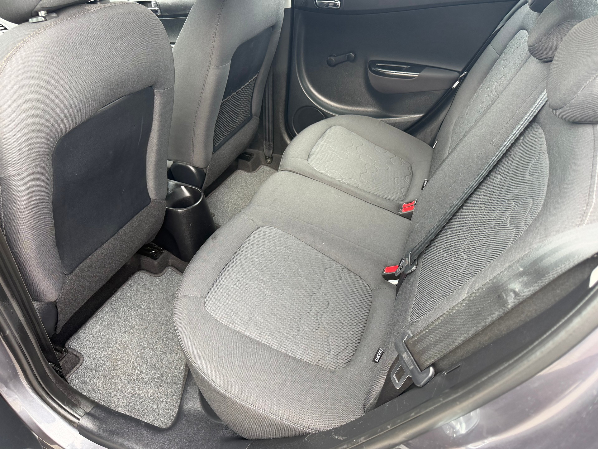 HYUNDAI i20 1.4 Style-image-8