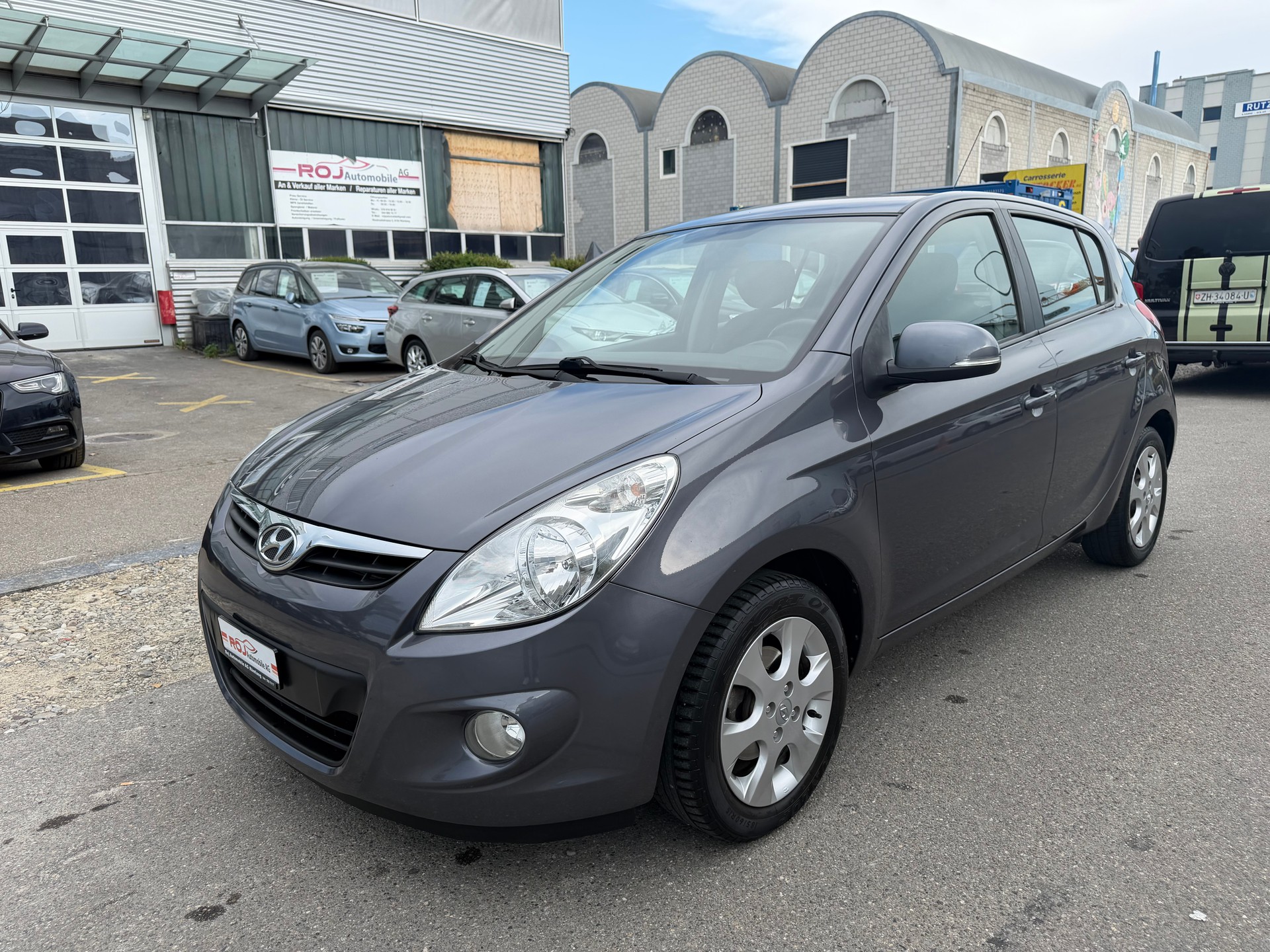 HYUNDAI i20 1.4 Style-showroom-element-1
