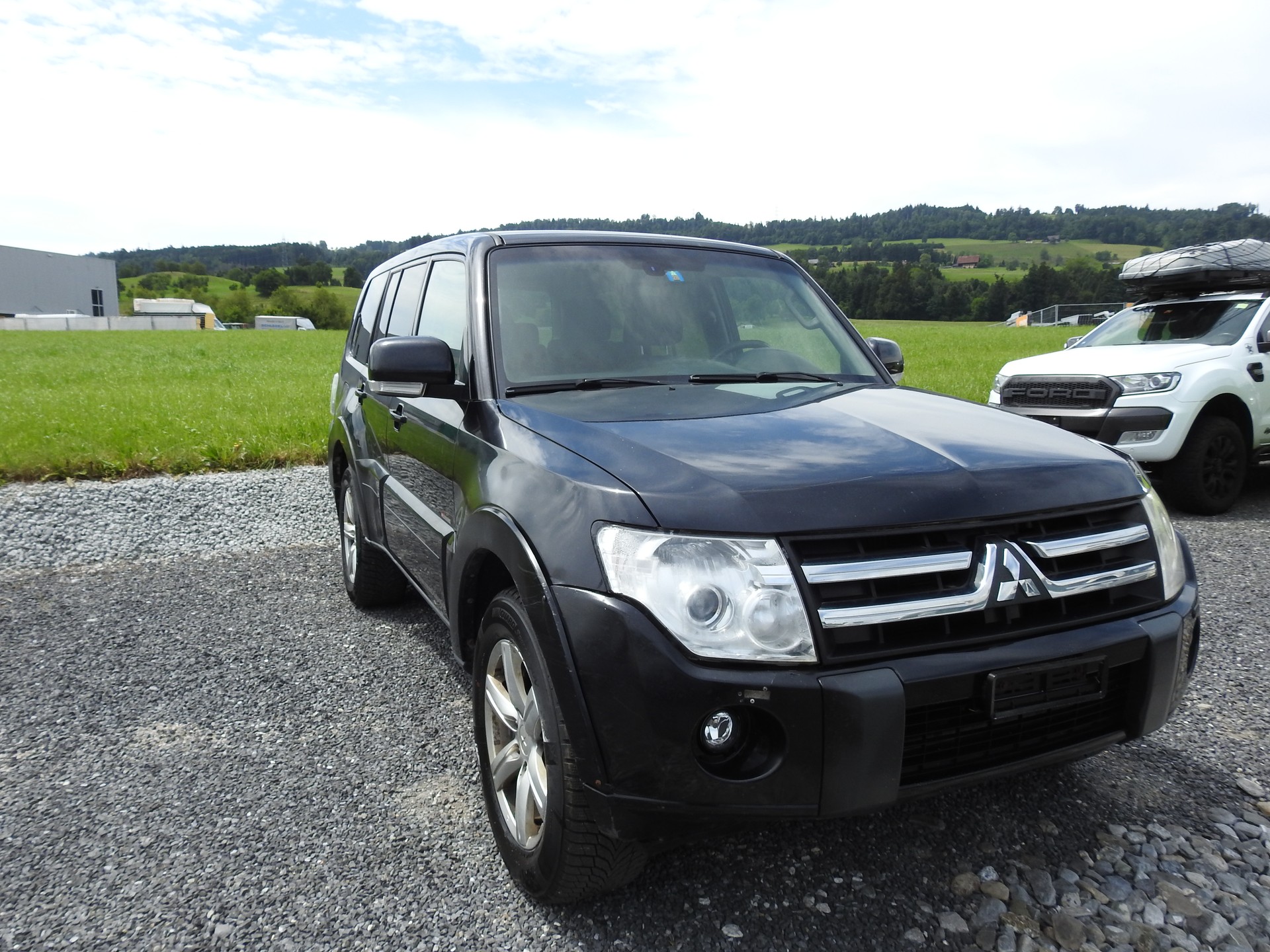 MITSUBISHI Pajero 3.2 DI-D Swiss Edition Automatic-image-7