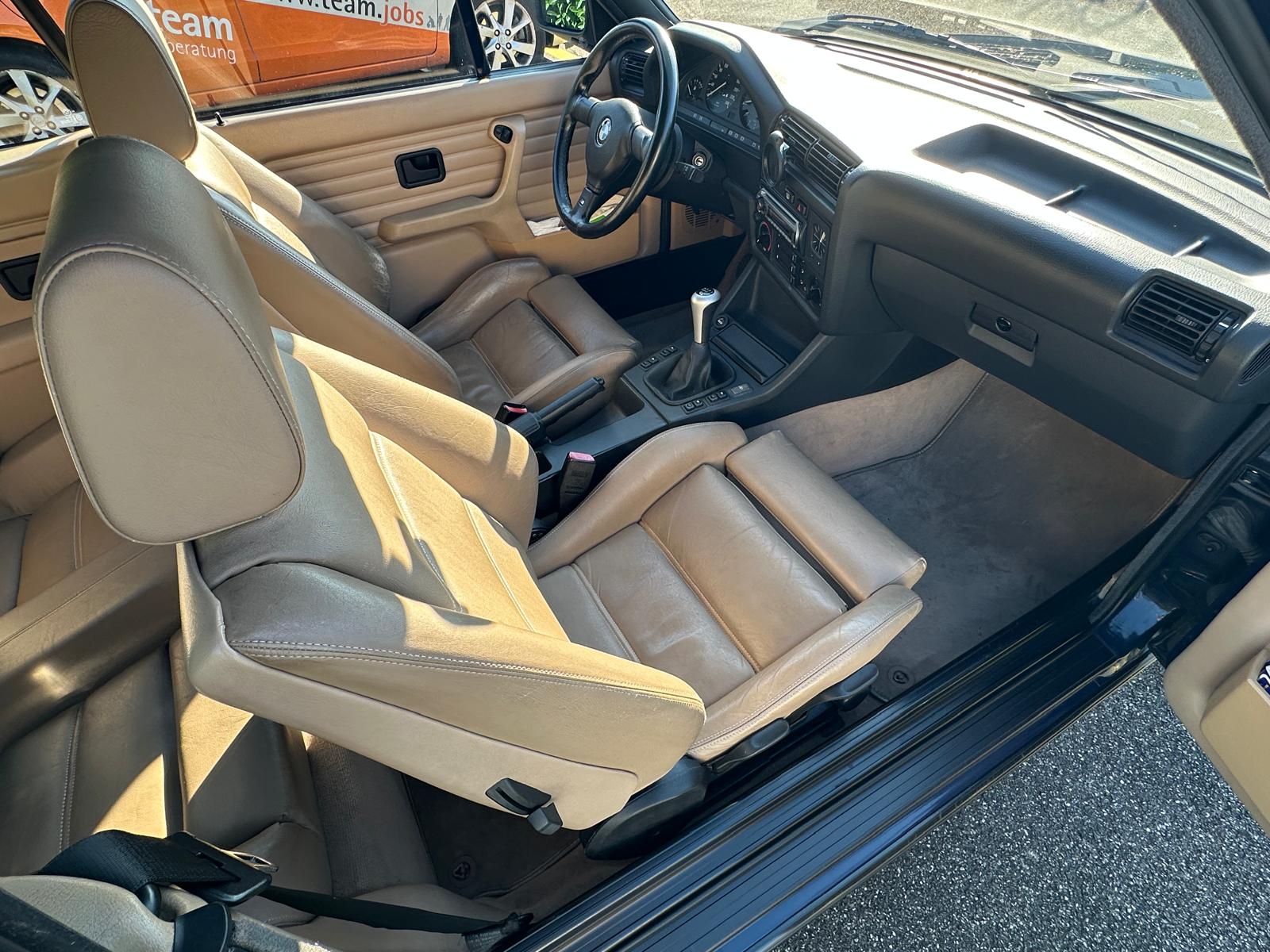 BMW 318i Cabrio-image-4