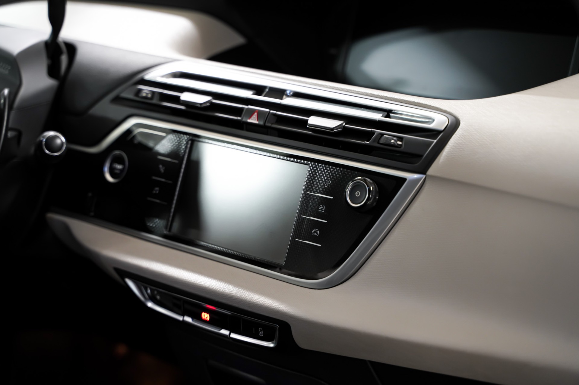 CITROEN Grand C4 Picasso 1.6i 16V e-THP Exclusive-image-17