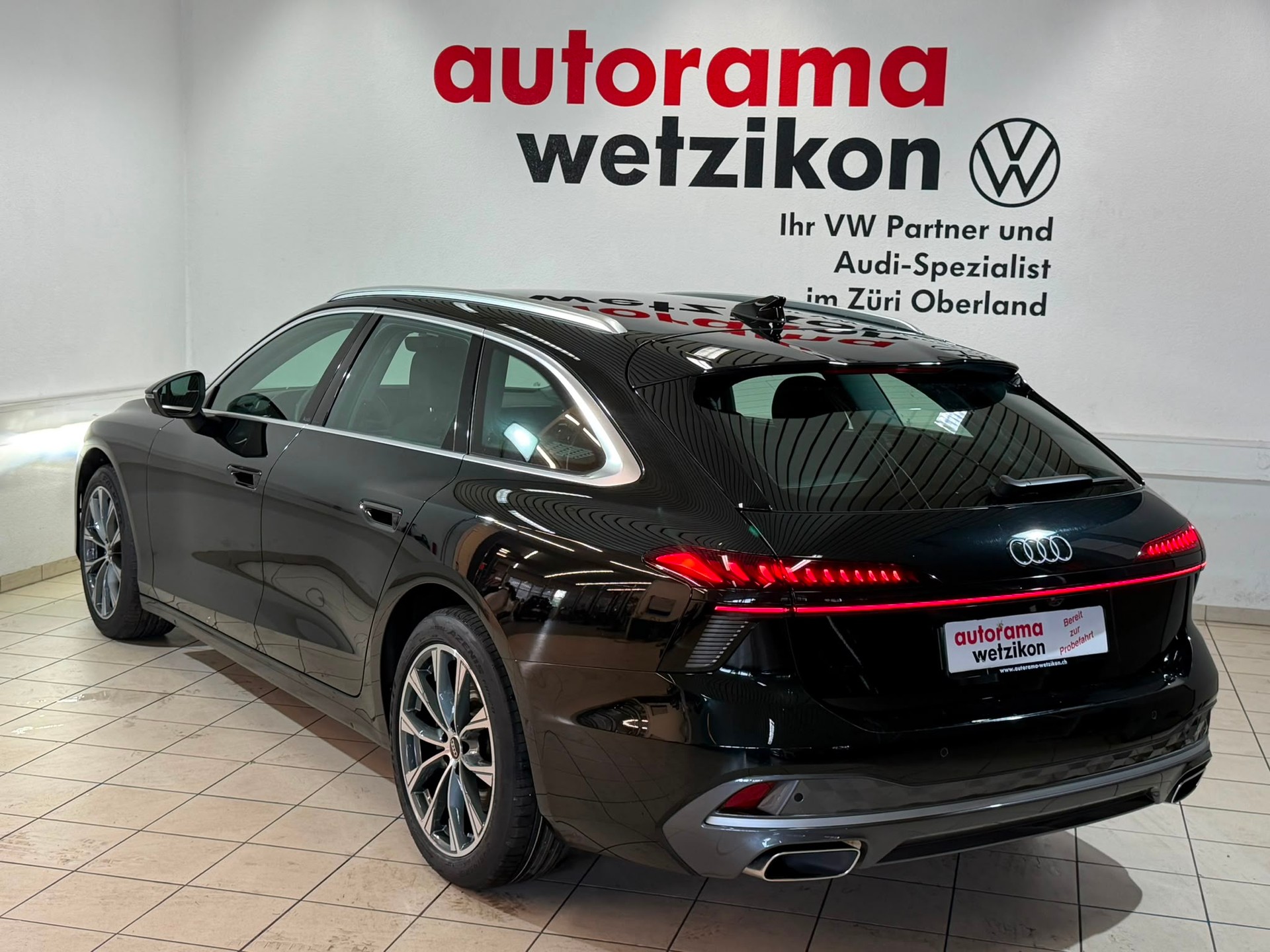AUDI A6 Avant TFSI S-Tronic-showroom-element-2