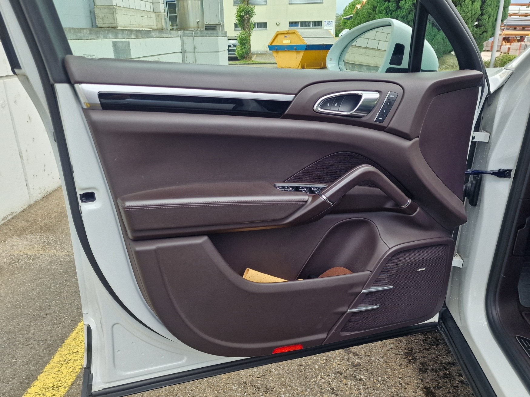 PORSCHE Cayenne Diesel Platinum Edition-image-6