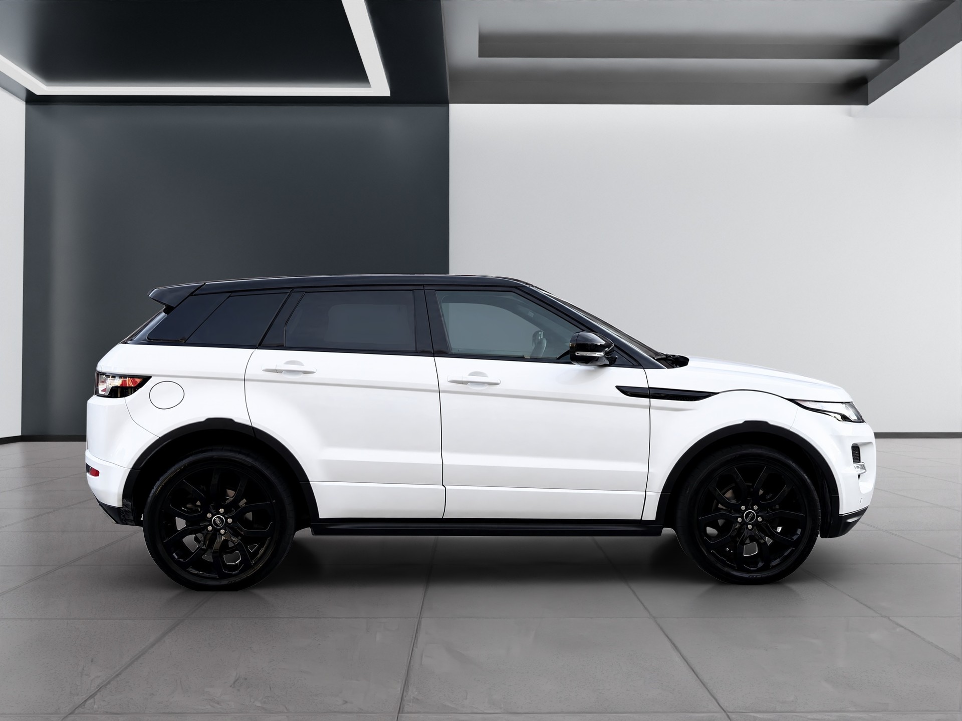LAND ROVER Range Rover Evoque 2.0 Si4 Prestige AT6-image-5