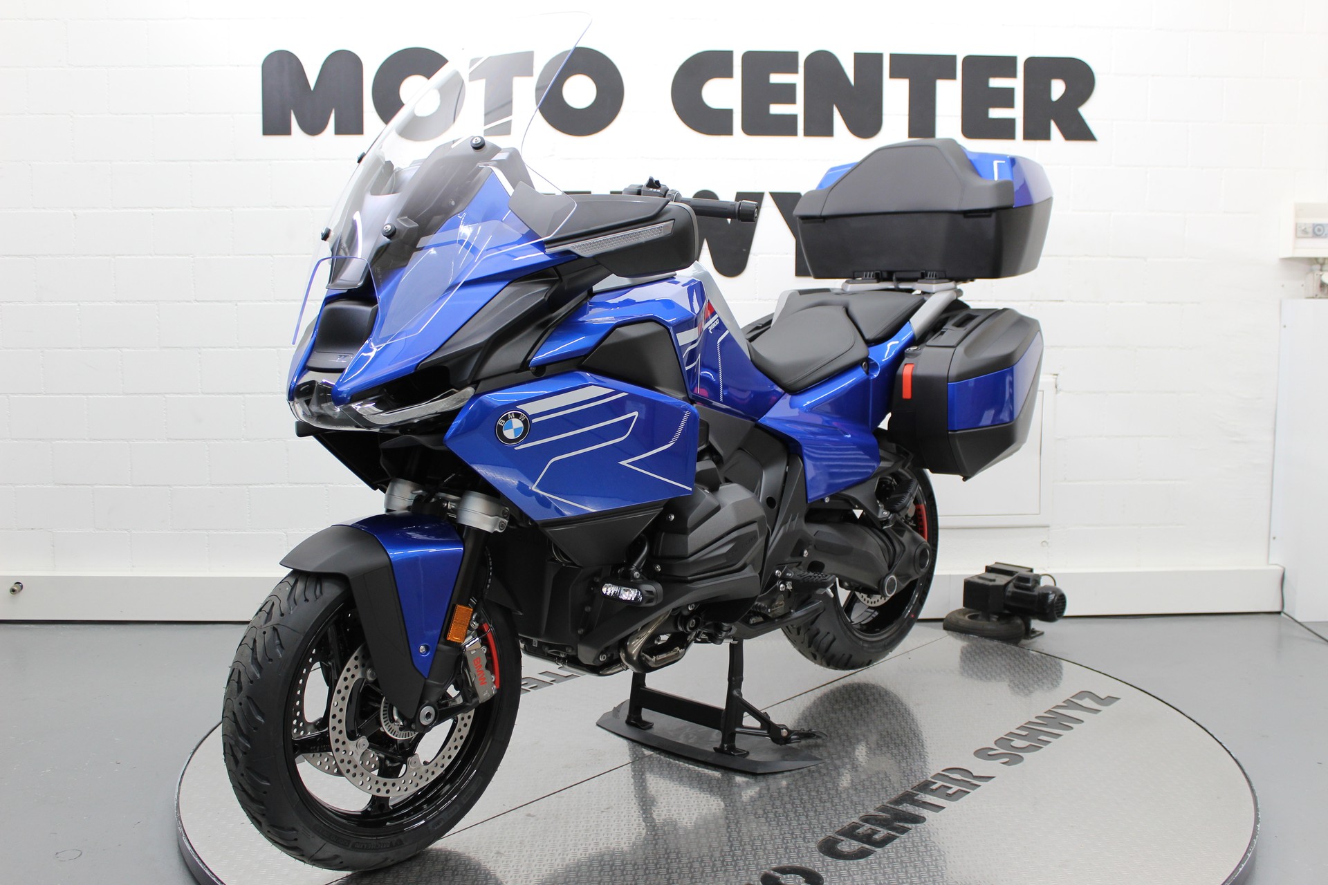 BMW R 1300 RT-image-2