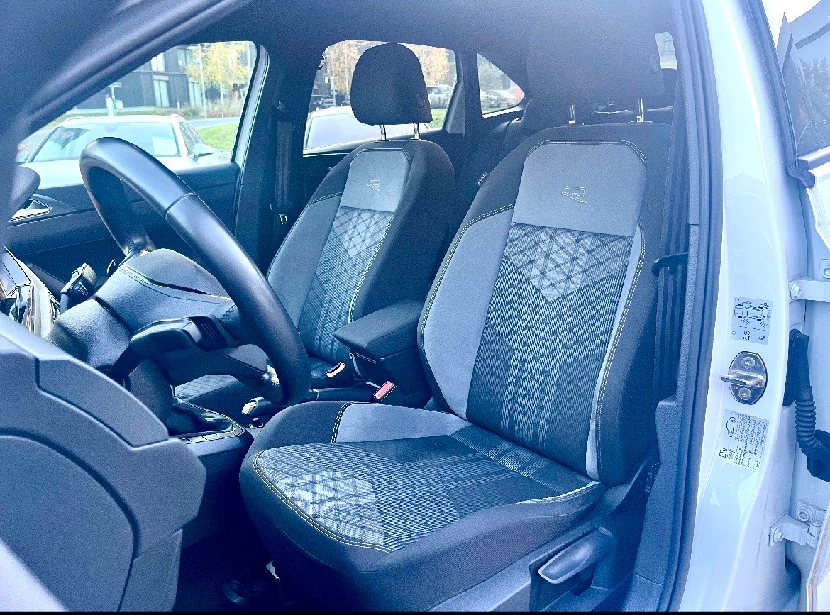 VW Taigo 1.5 TSI R-Line DSG*150 PS**CH FAHRZEUG*-image-12