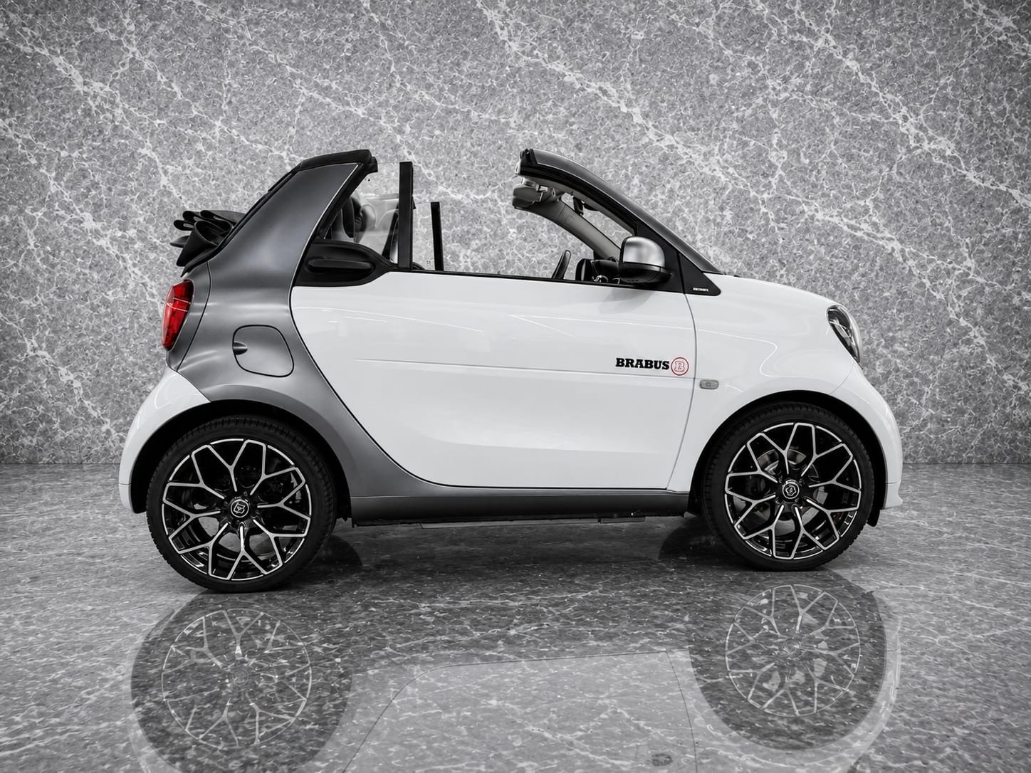 SMART fortwo Cabrio Brabus twinmatic-image-10