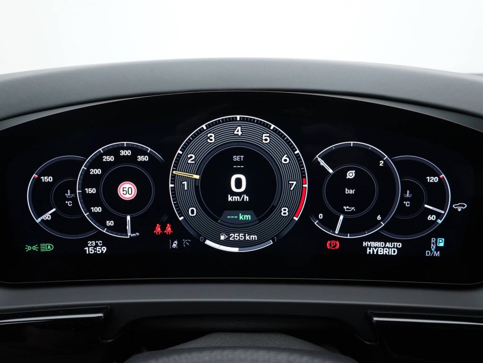 PORSCHE Cayenne Turbo E-Hybrid Coupé mit GT-Paket-image-16