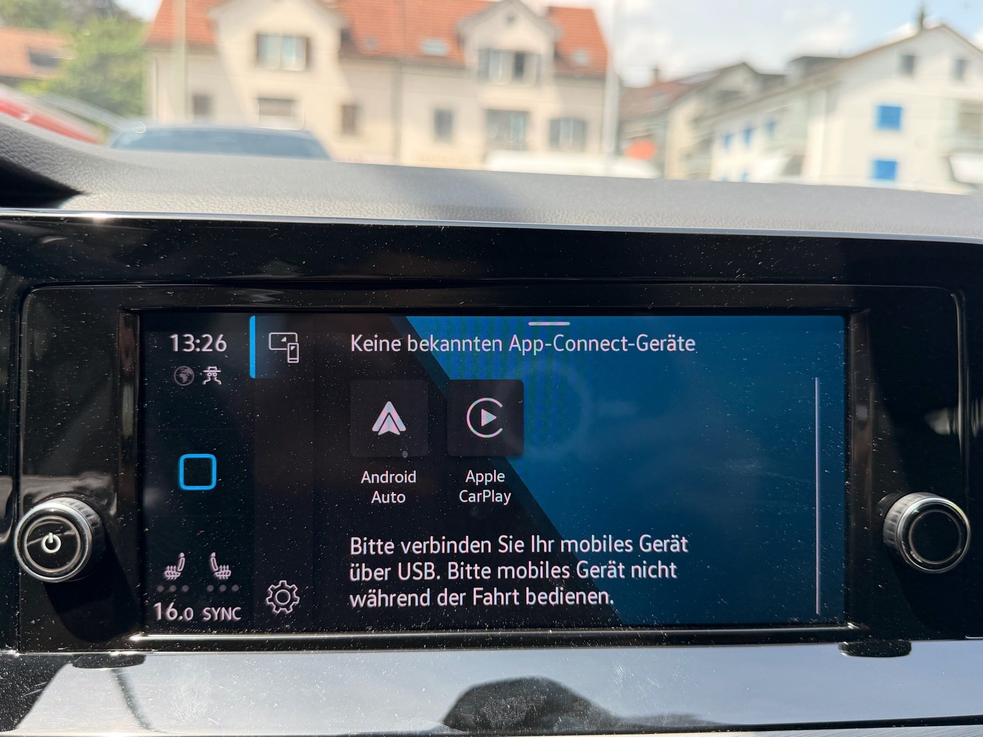 VW Golf 2.0 TSI 190PS DSG STYLE-image-16