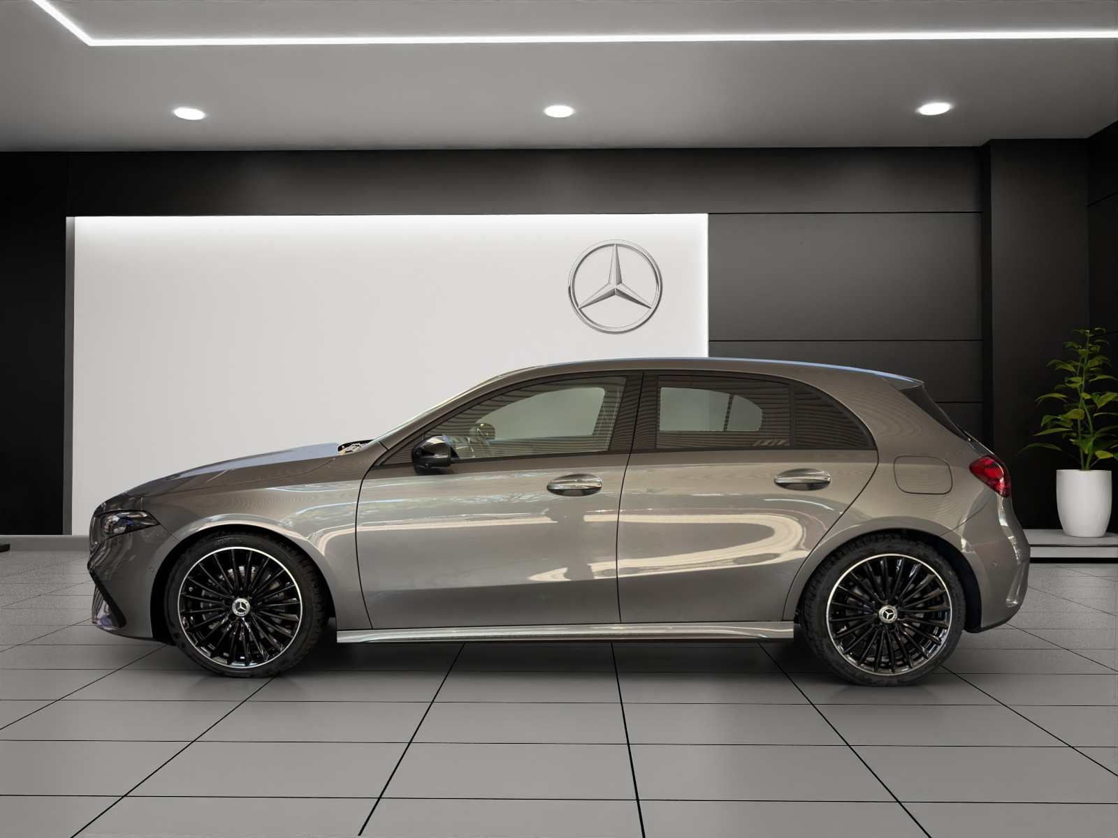 MERCEDES-BENZ A 220 4Matic 8G-DCT-showroom-element-2