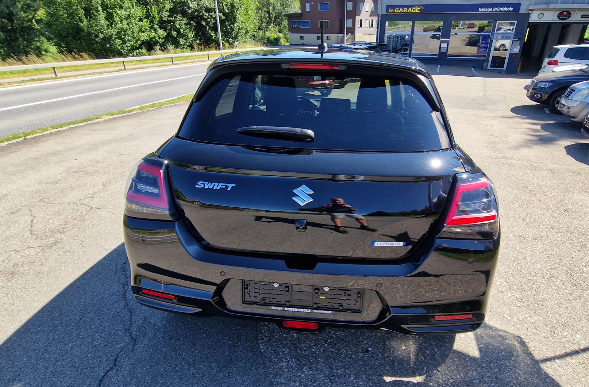 SUZUKI Swift 1.2 Compact Top Hybrid 4x4-image-4