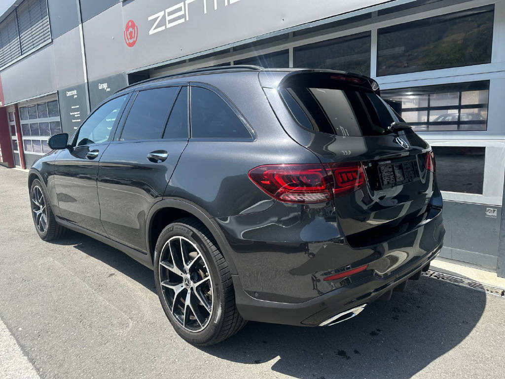 MERCEDES-BENZ GLC 200 AMG Line 4matic - CH-image-4