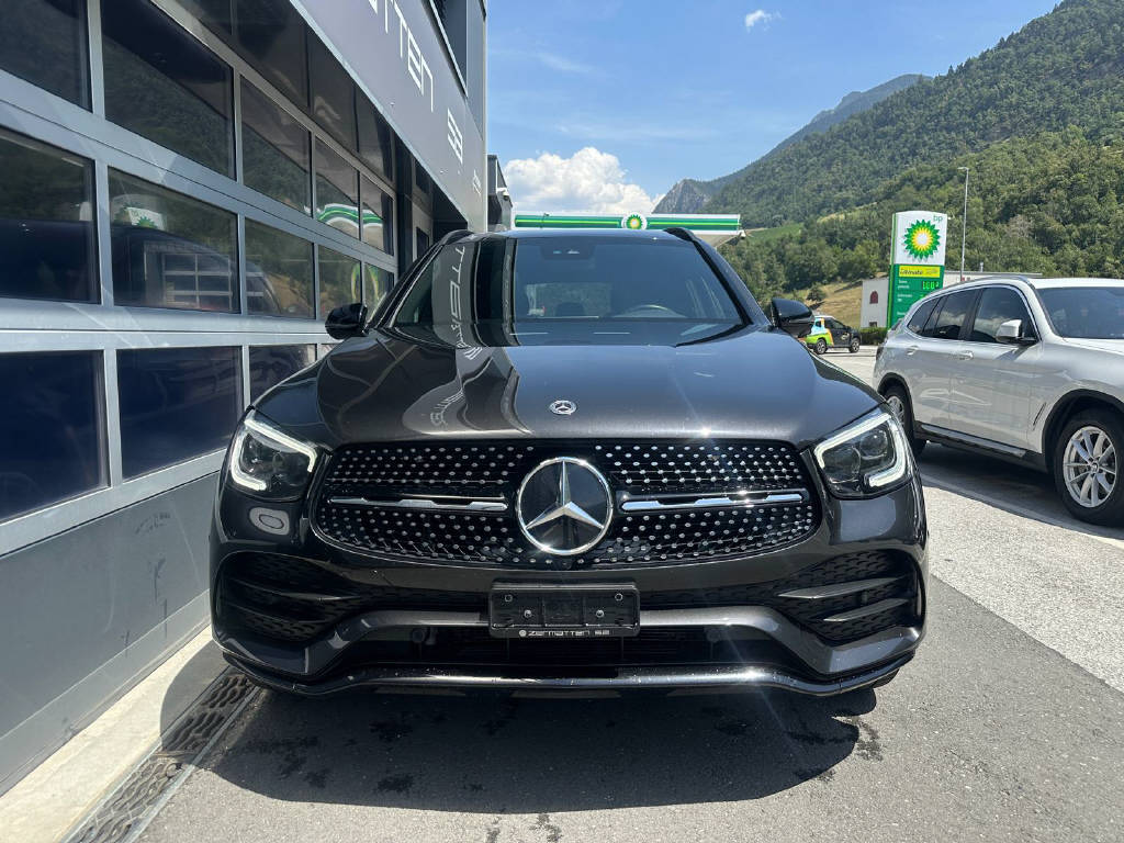 MERCEDES-BENZ GLC 200 AMG Line 4matic - CH-showroom-element-2