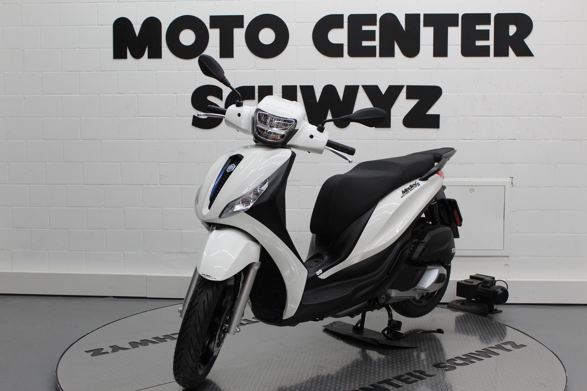 PIAGGIO Medley 125 Sport E5+-image-5