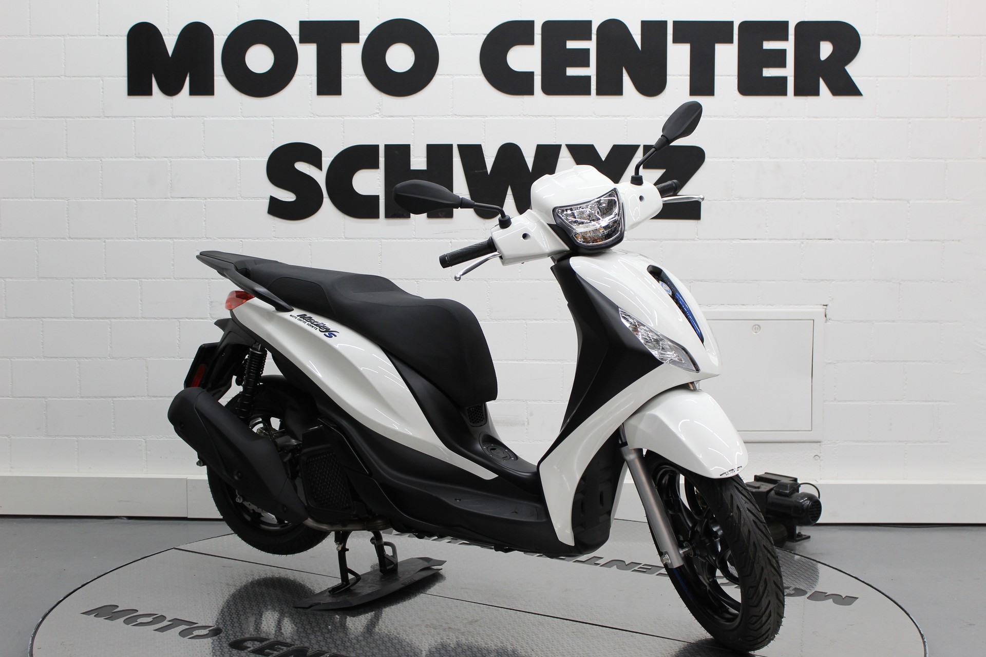 PIAGGIO Medley 125 Sport E5+-image-1