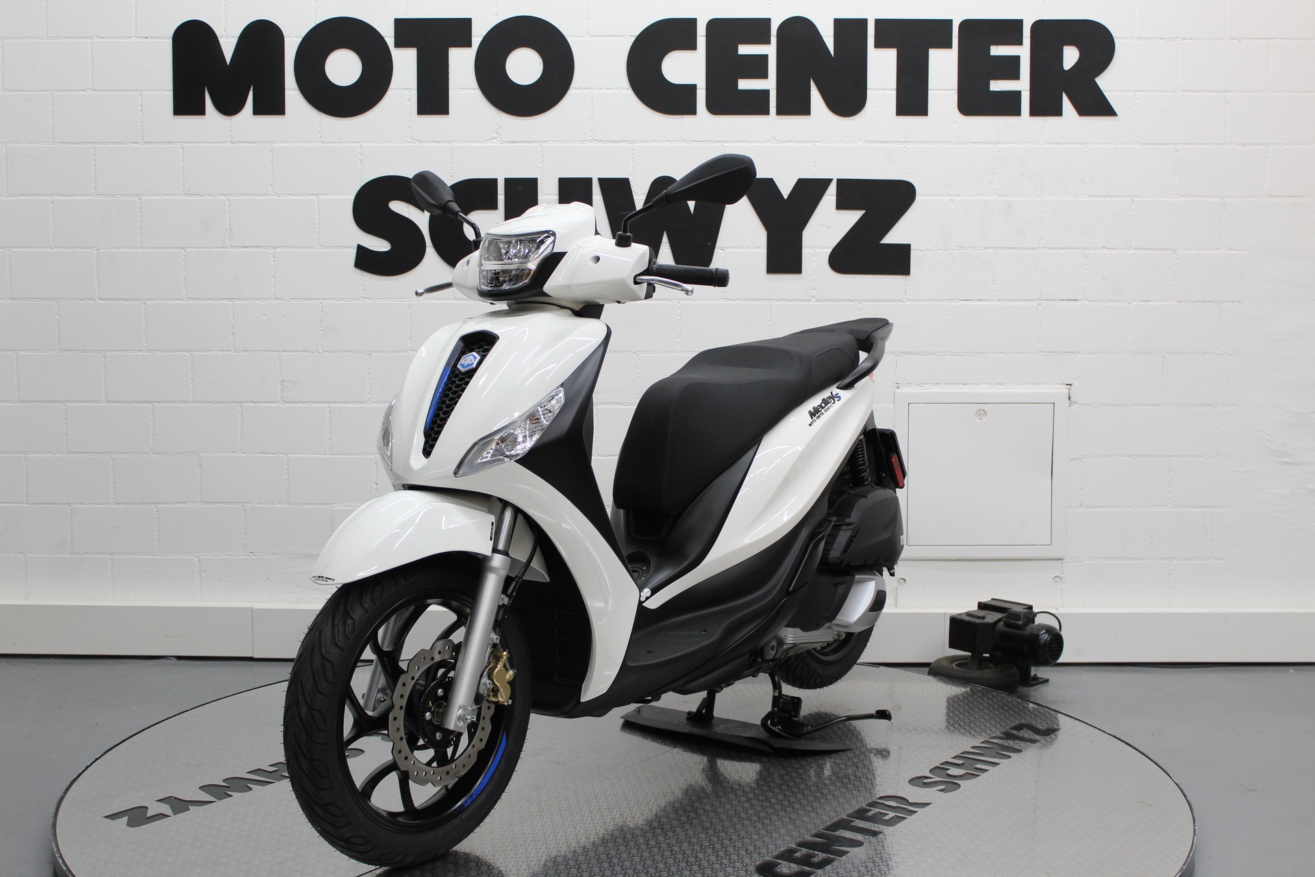 PIAGGIO Medley 125 Sport E5+-image-3