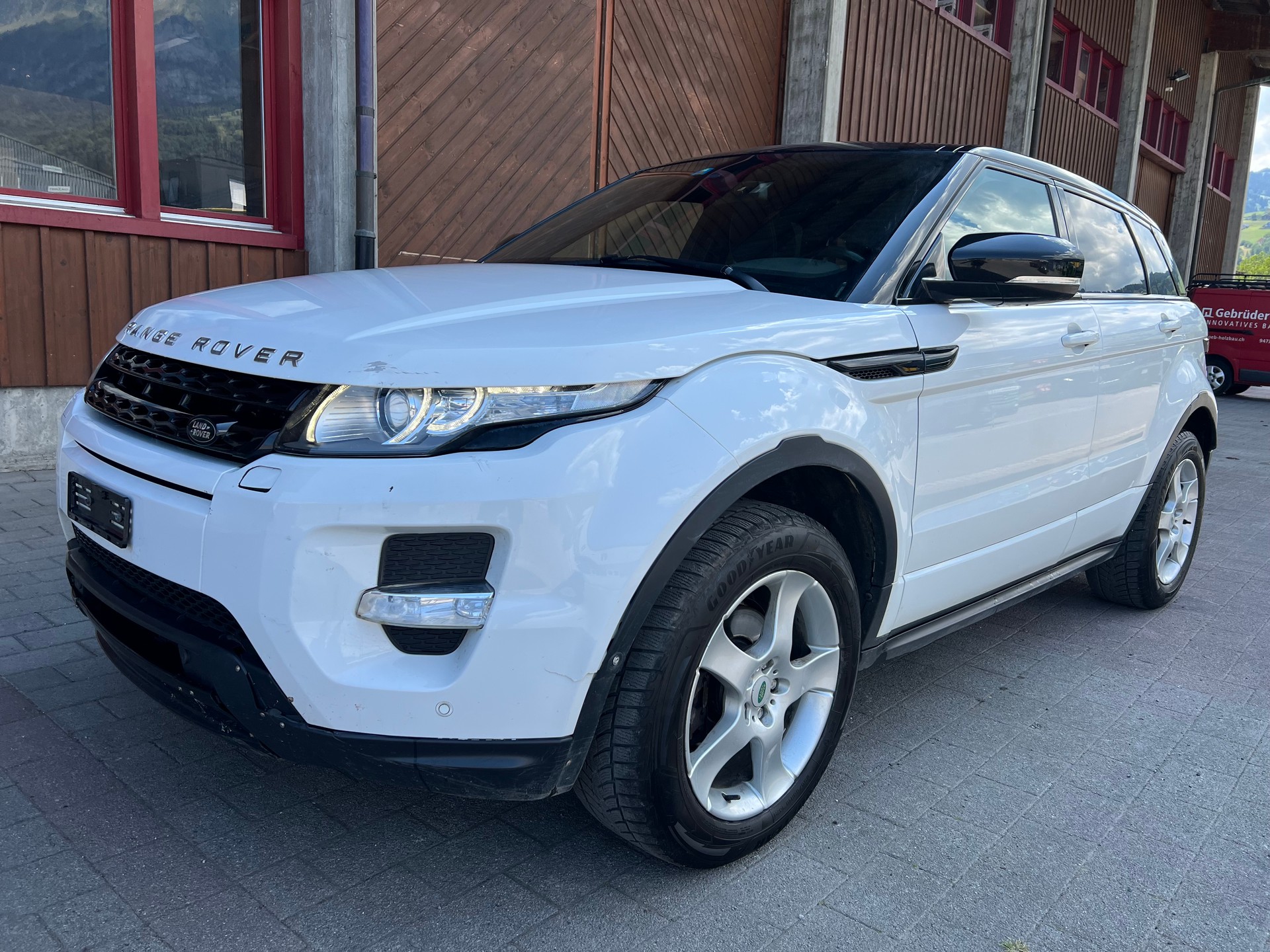 LAND ROVER Range Rover Evoque 2.0 Si4 Dynamic AT6