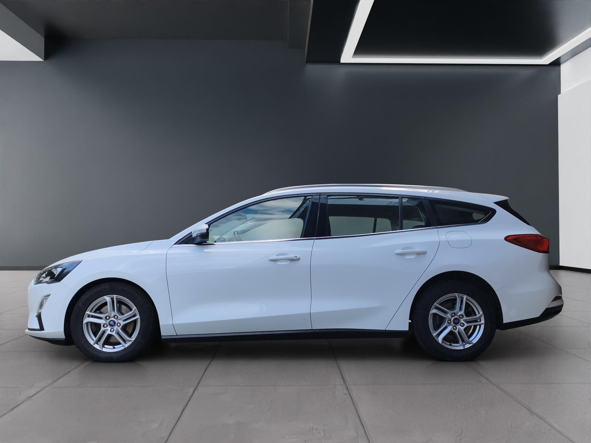 FORD Focus 1.5 TDCi Trend Automatic-showroom-element-1