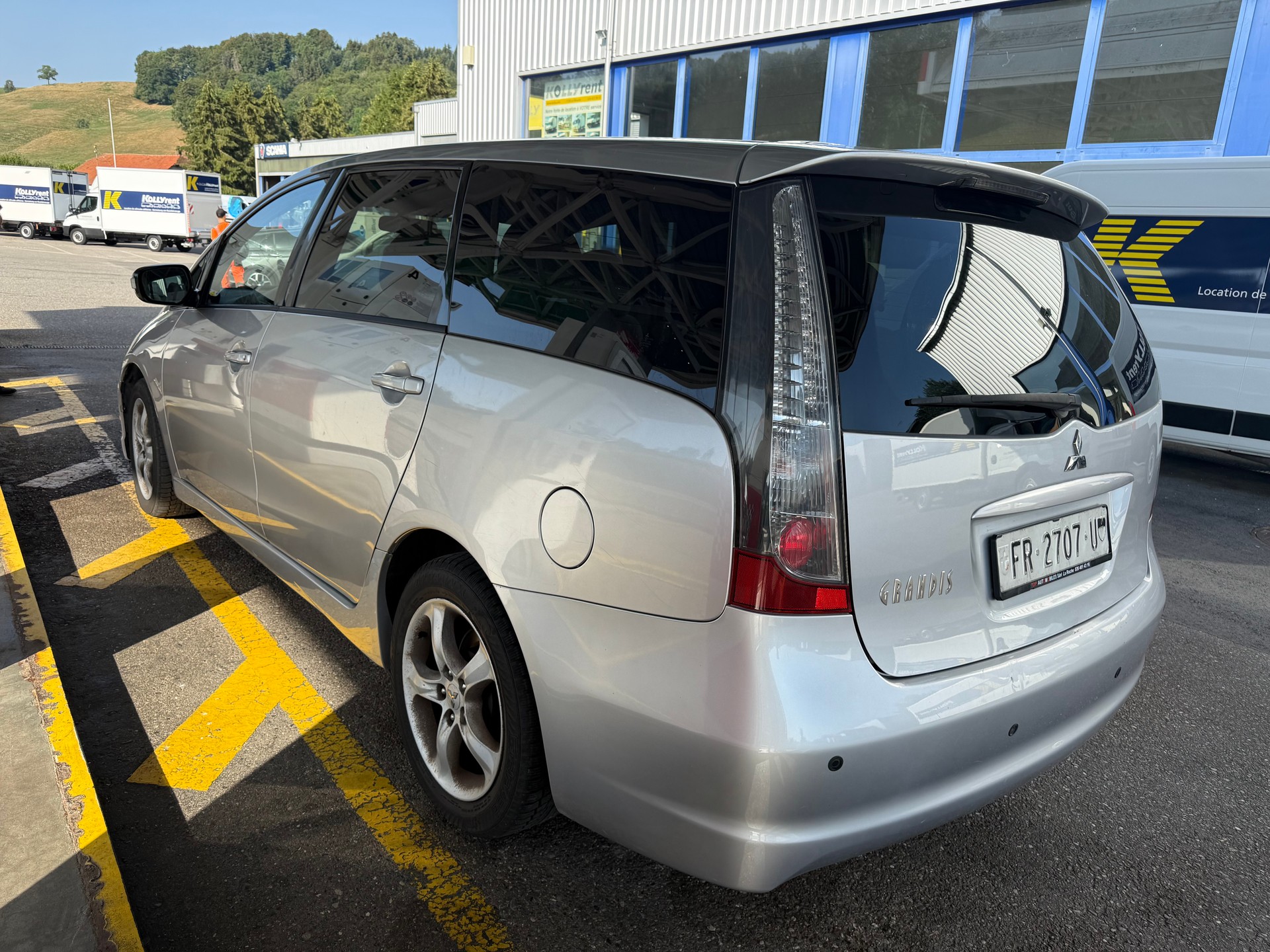 MITSUBISHI Grandis 2.4 16V Intense-image-3