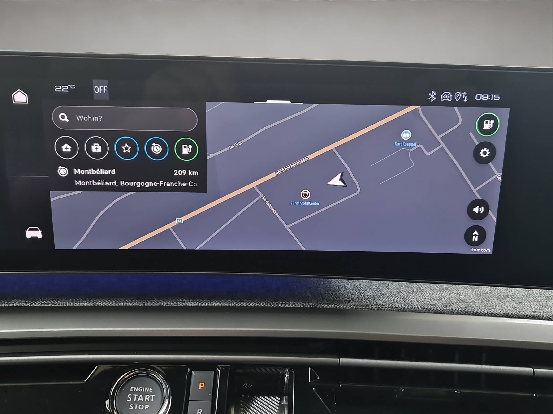 PEUGEOT 3008 1.2 Hybrid Allure Premium-image-8