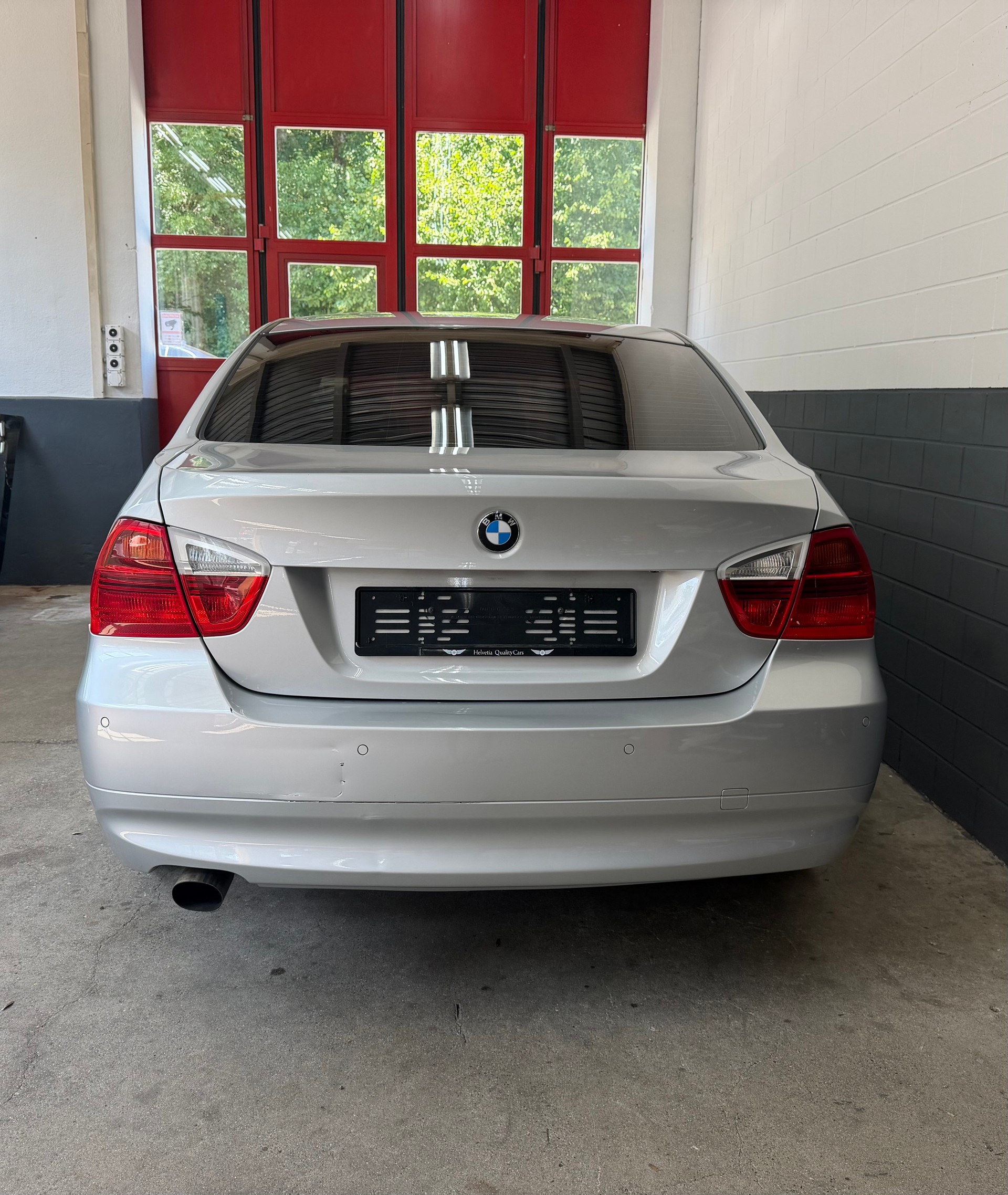 BMW 320i //NEU AB MFK!-image-5