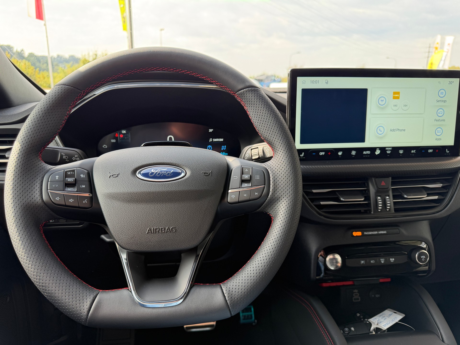 FORD Kuga 2.5 PHEV ST-Line X FWD-image-8
