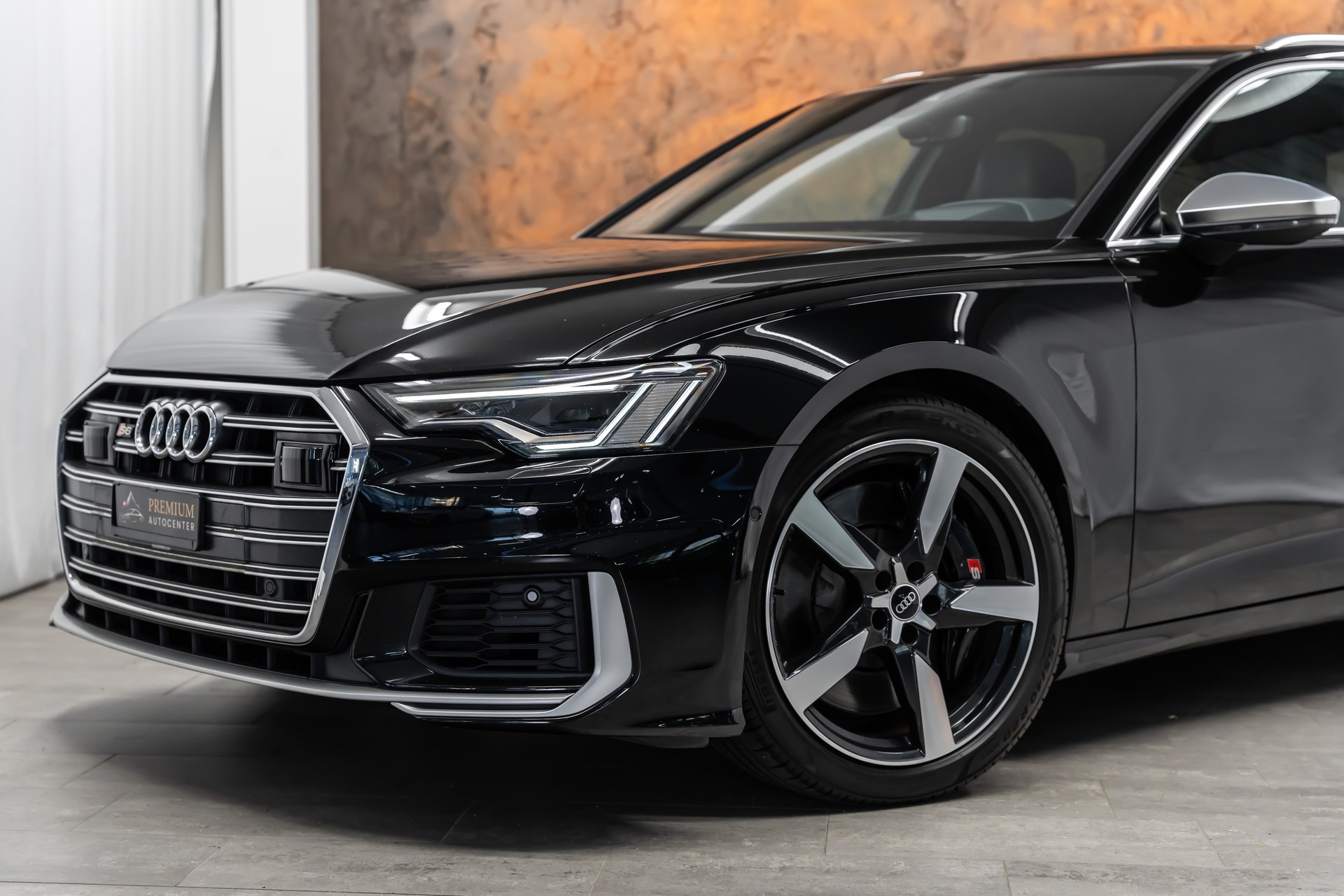 AUDI S6 Avant 3.0 TDI quattro tiptronic *Matrix*Luftfahrwerk*Head-Up*B&O*AHK*-showroom-element-1