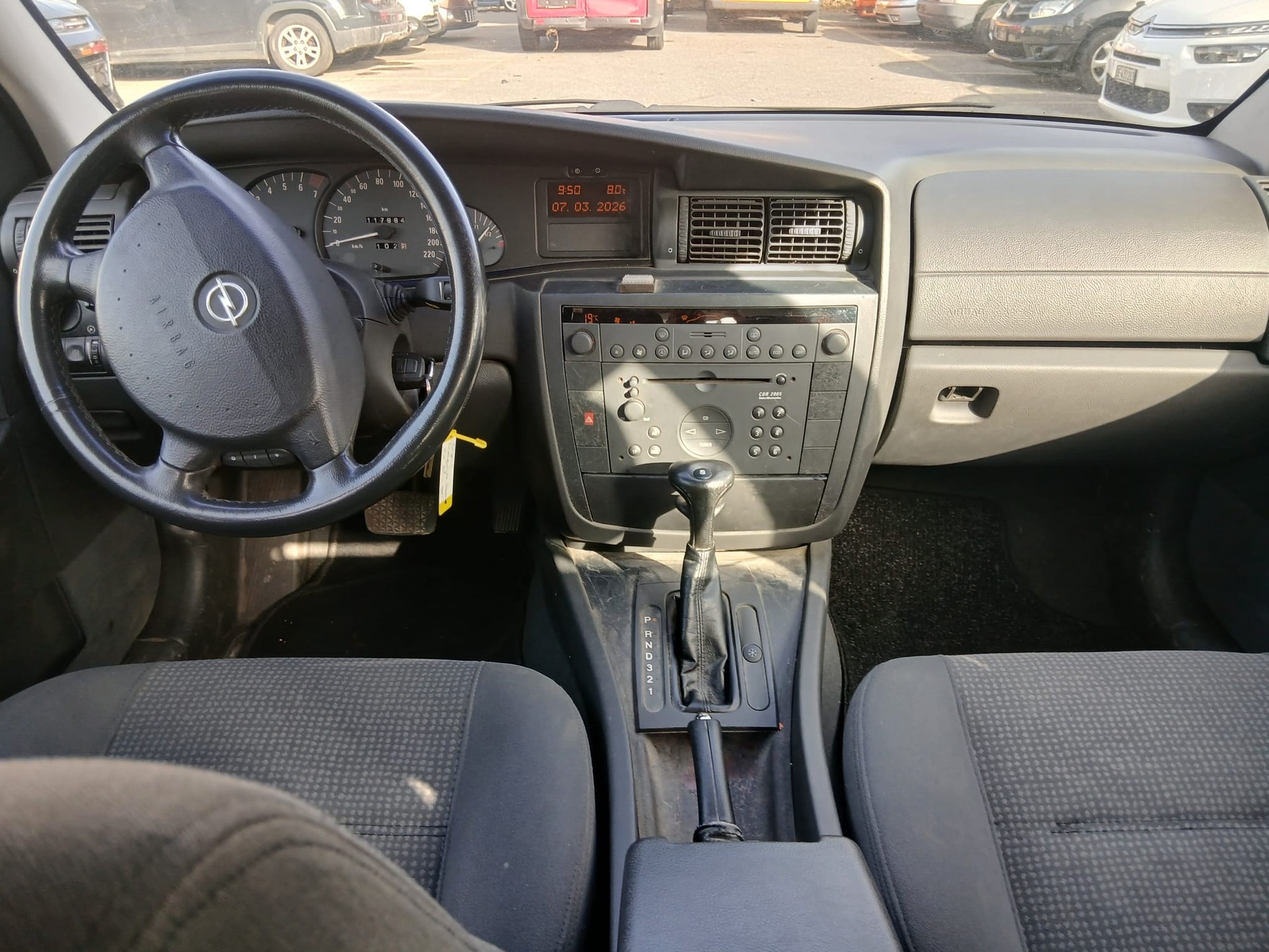OPEL Omega 2.2i 16V Business-image-6