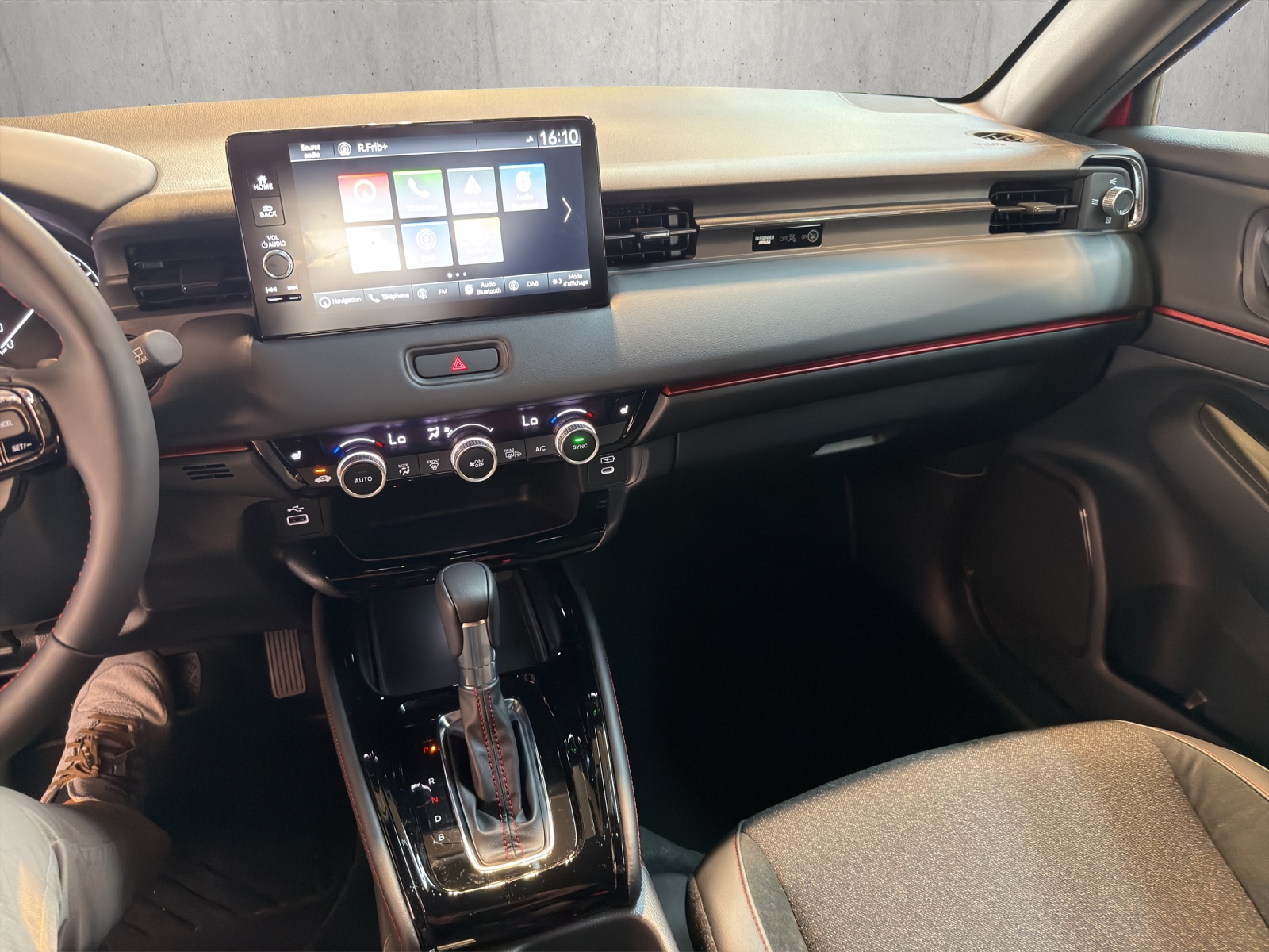 HONDA HR-V 1.5 i-MMD Advance-image-11