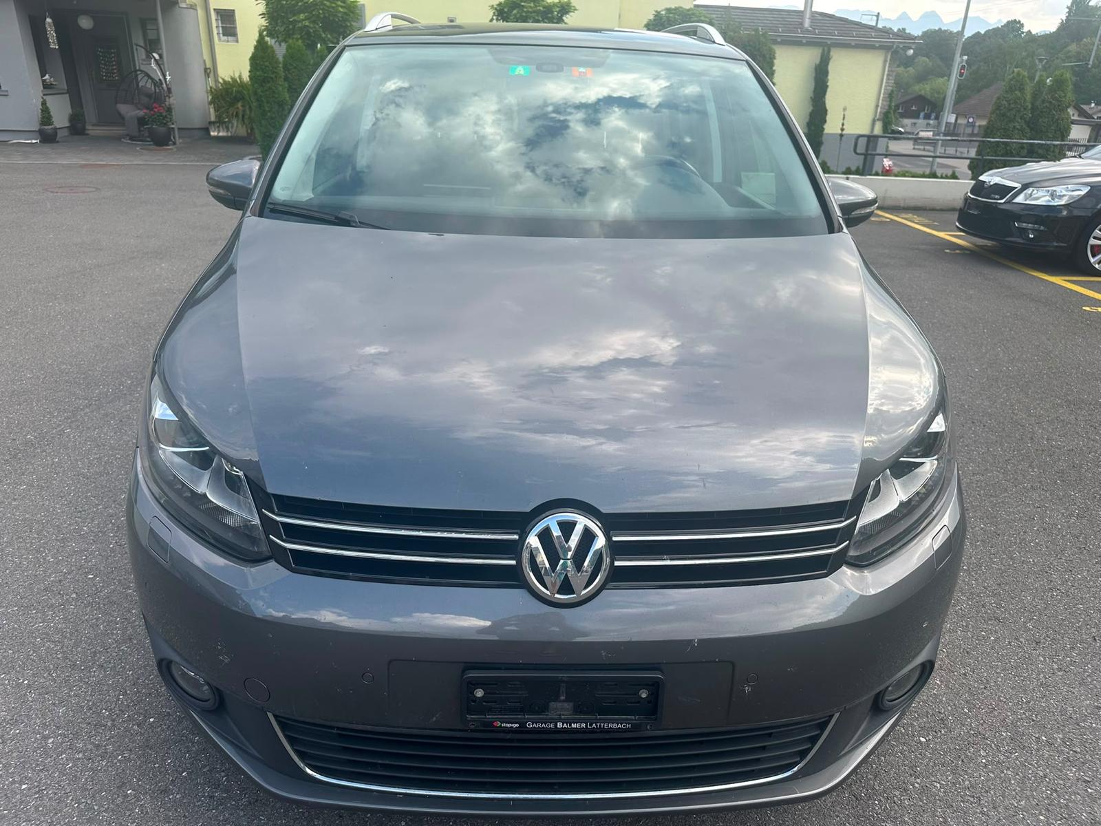 VW TOURAN