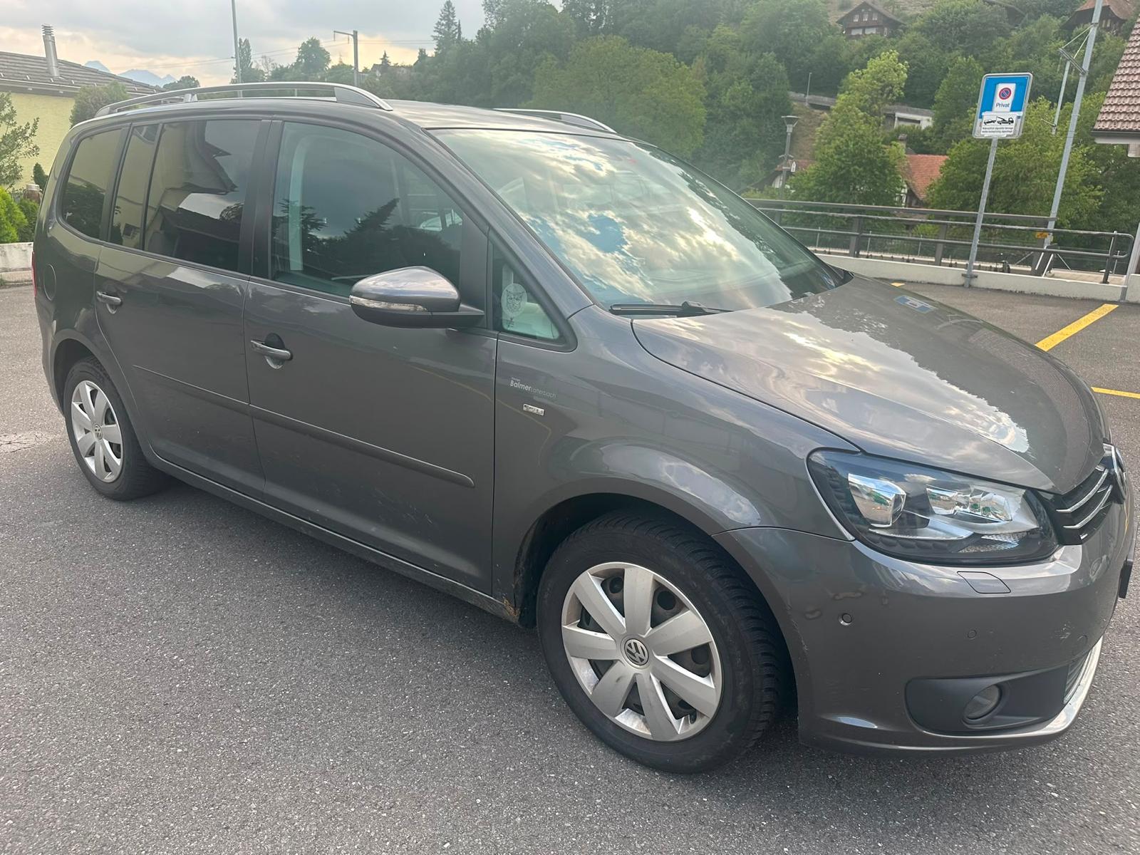 VW TOURAN-image-3