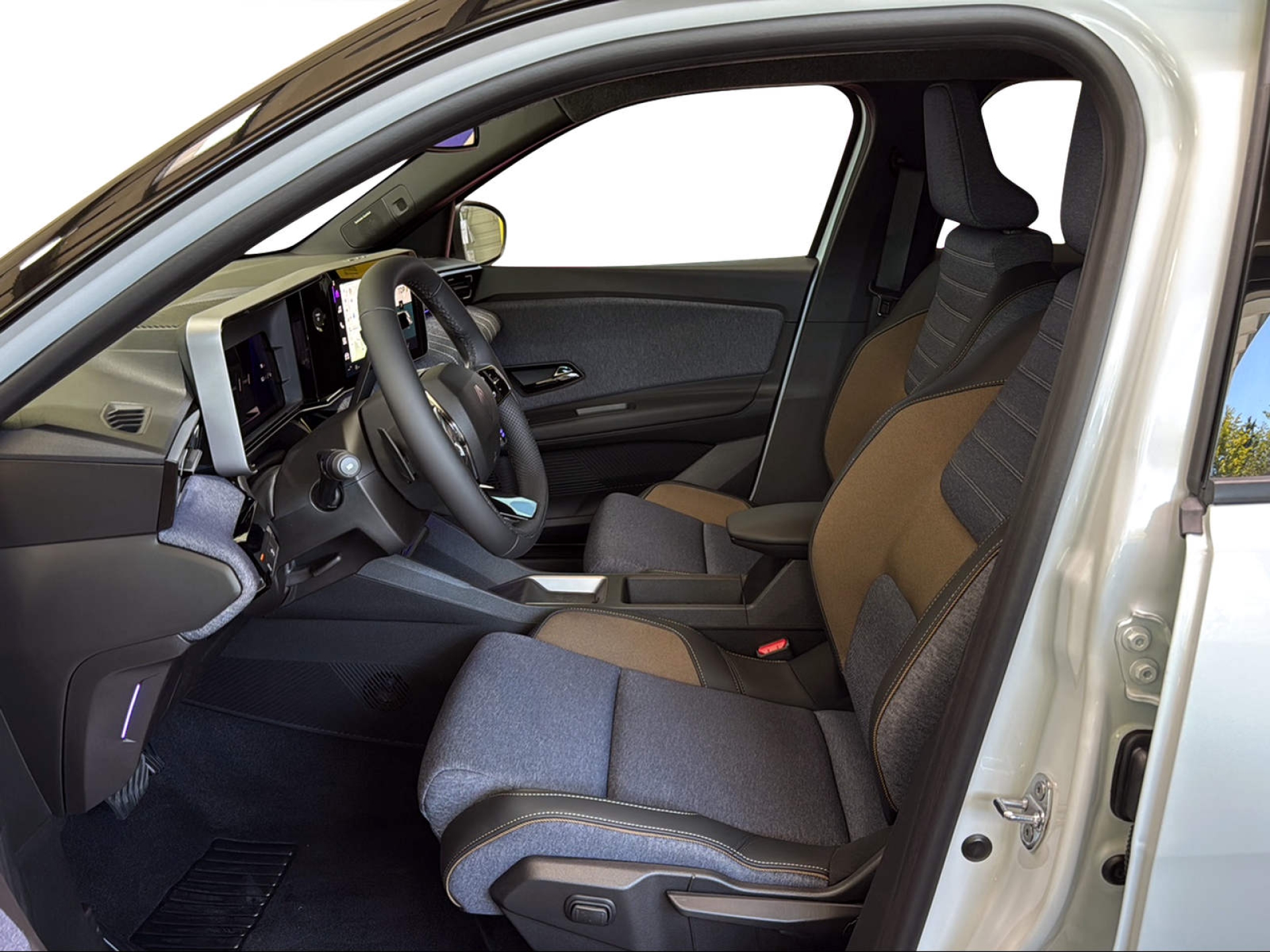 RENAULT R5 E-Tech Comfort Range techno-image-10