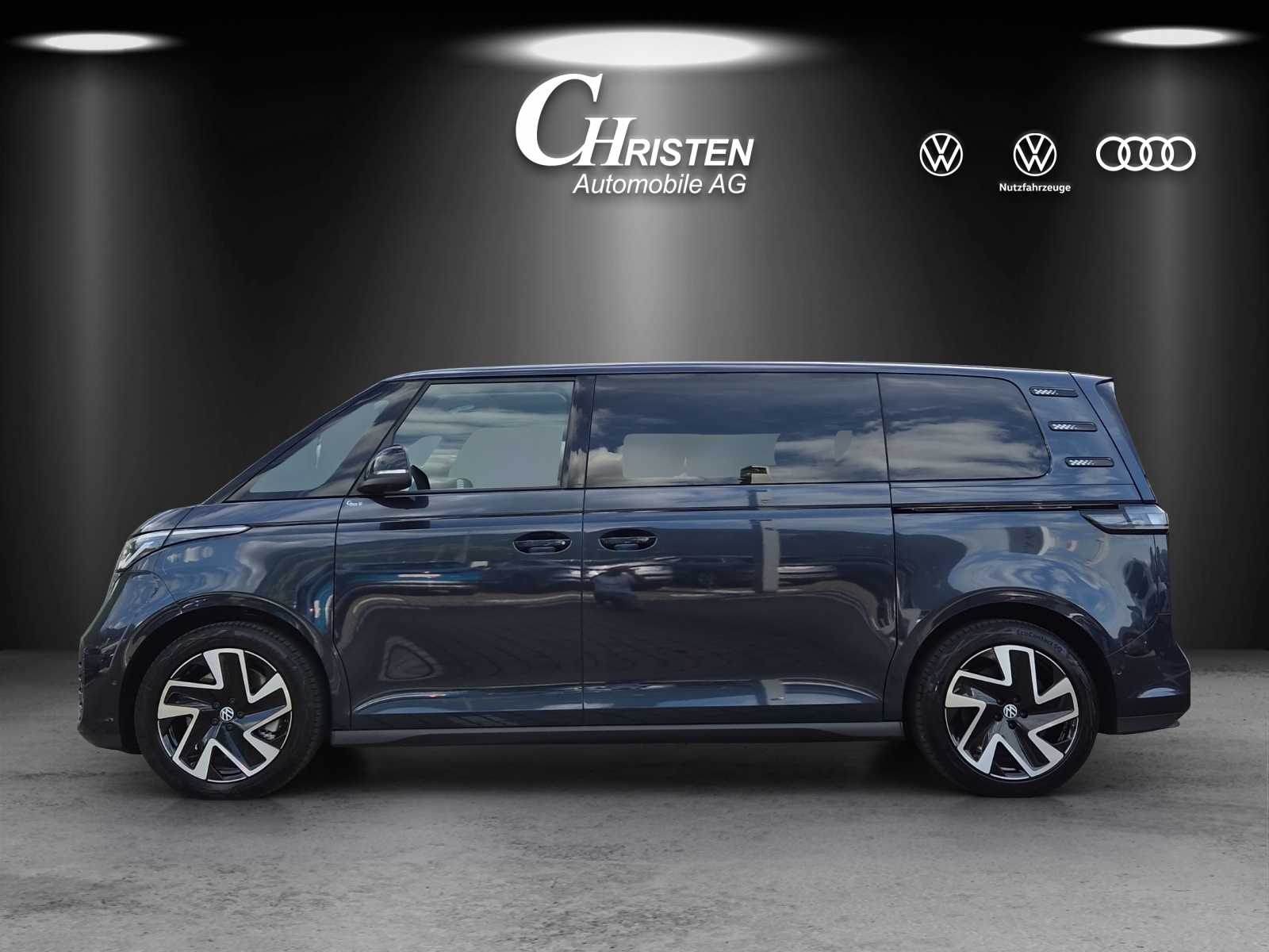 VW ID.Buzz LWB Pro 4 Motion-showroom-element-1
