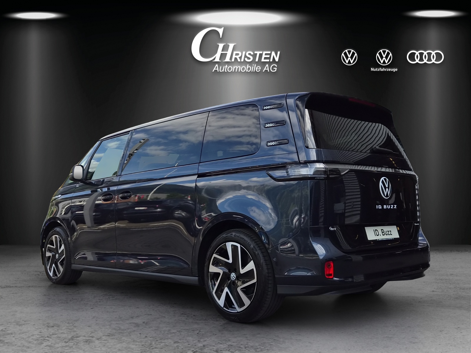 VW ID.Buzz LWB Pro 4 Motion-showroom-element-3